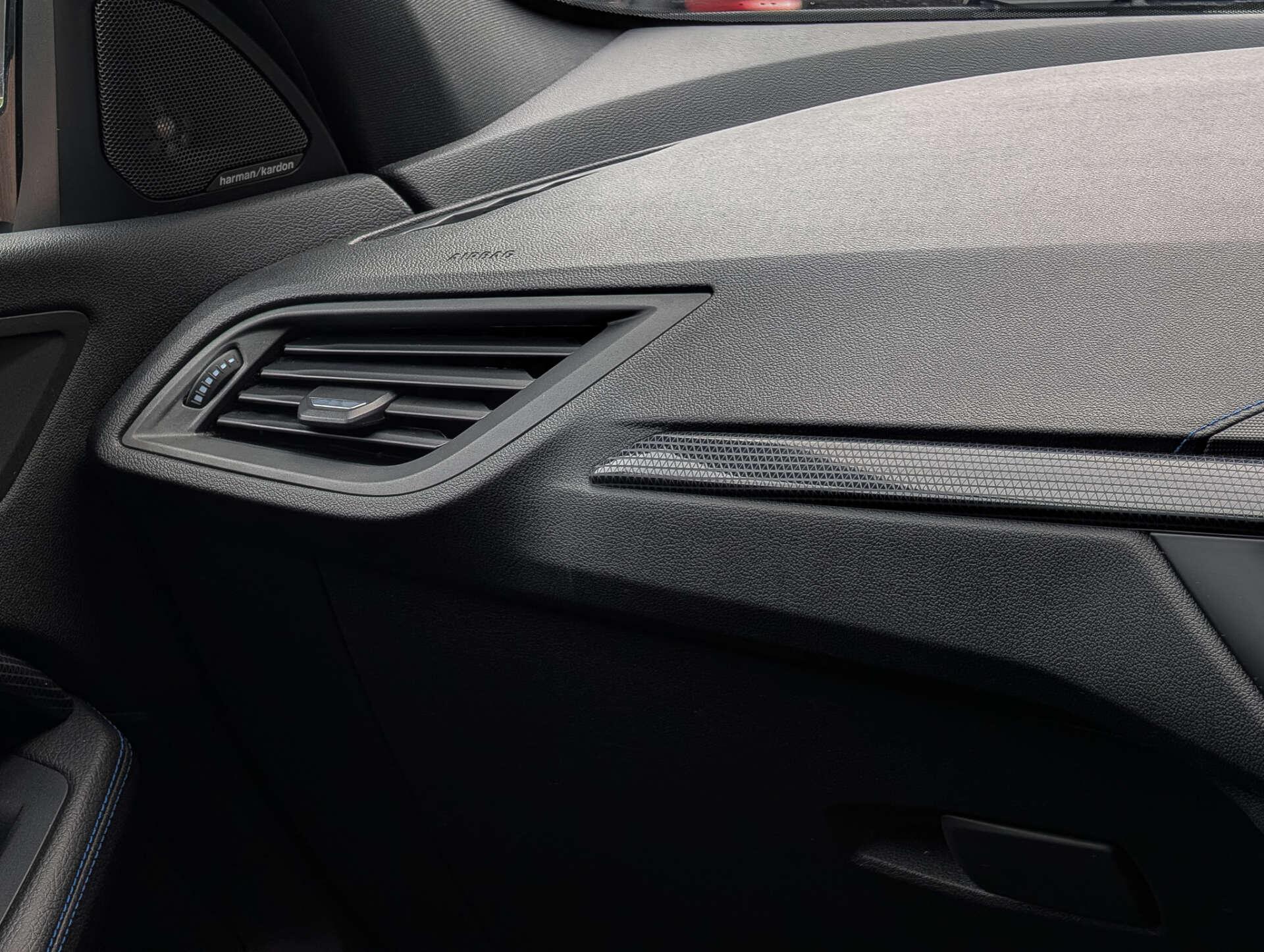 BMW 1 Series view 39