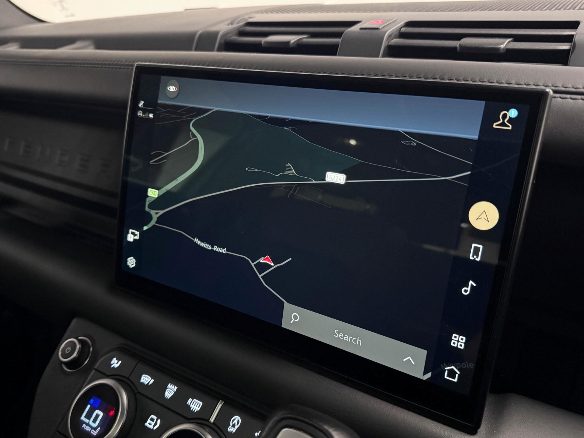 Land Rover Defender view 12