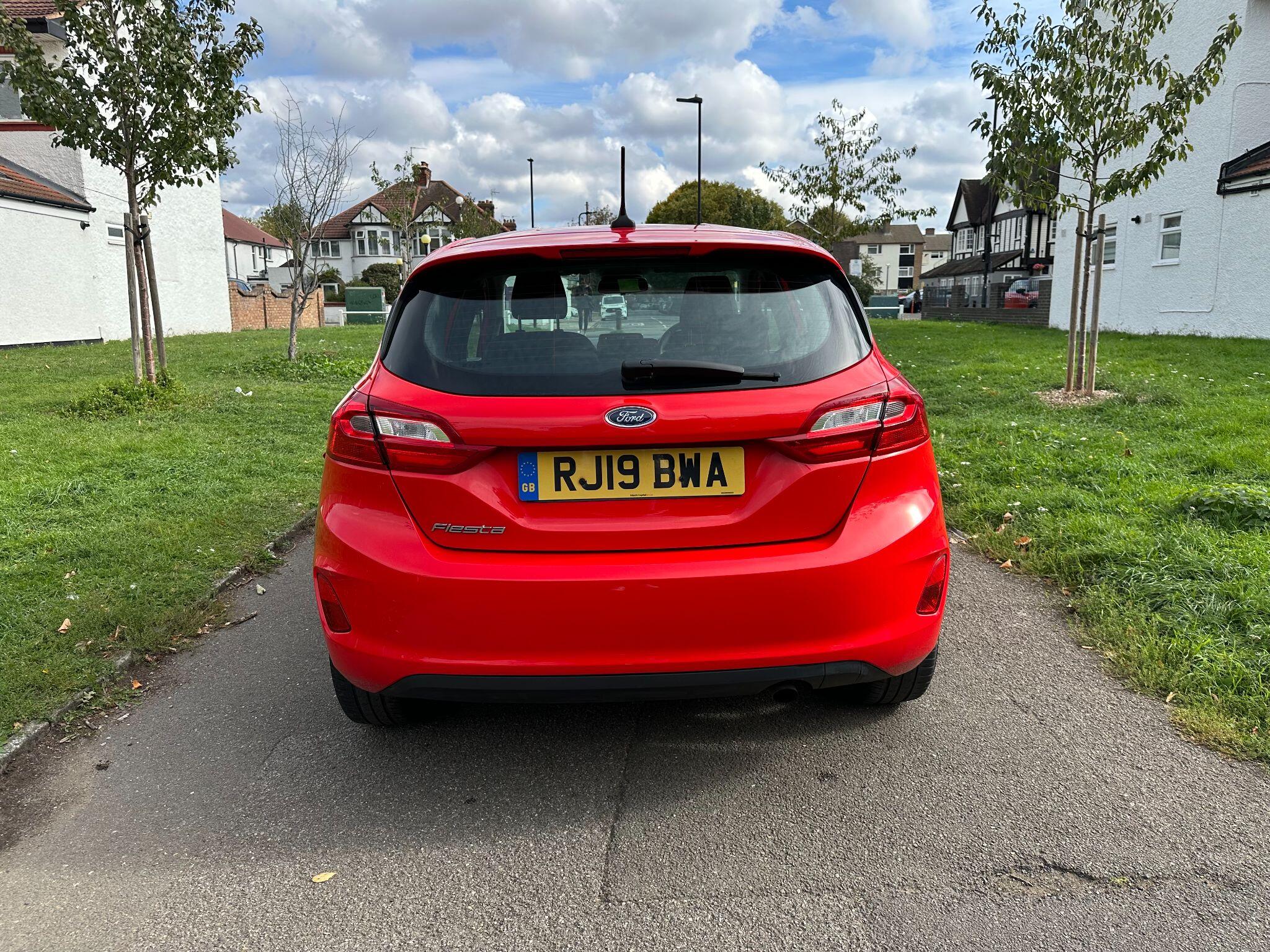 2019 Ford Fiesta 1.1 Ti-VCT Zetec Euro 6 (s/s) 5dr • 31,000 miles image 15