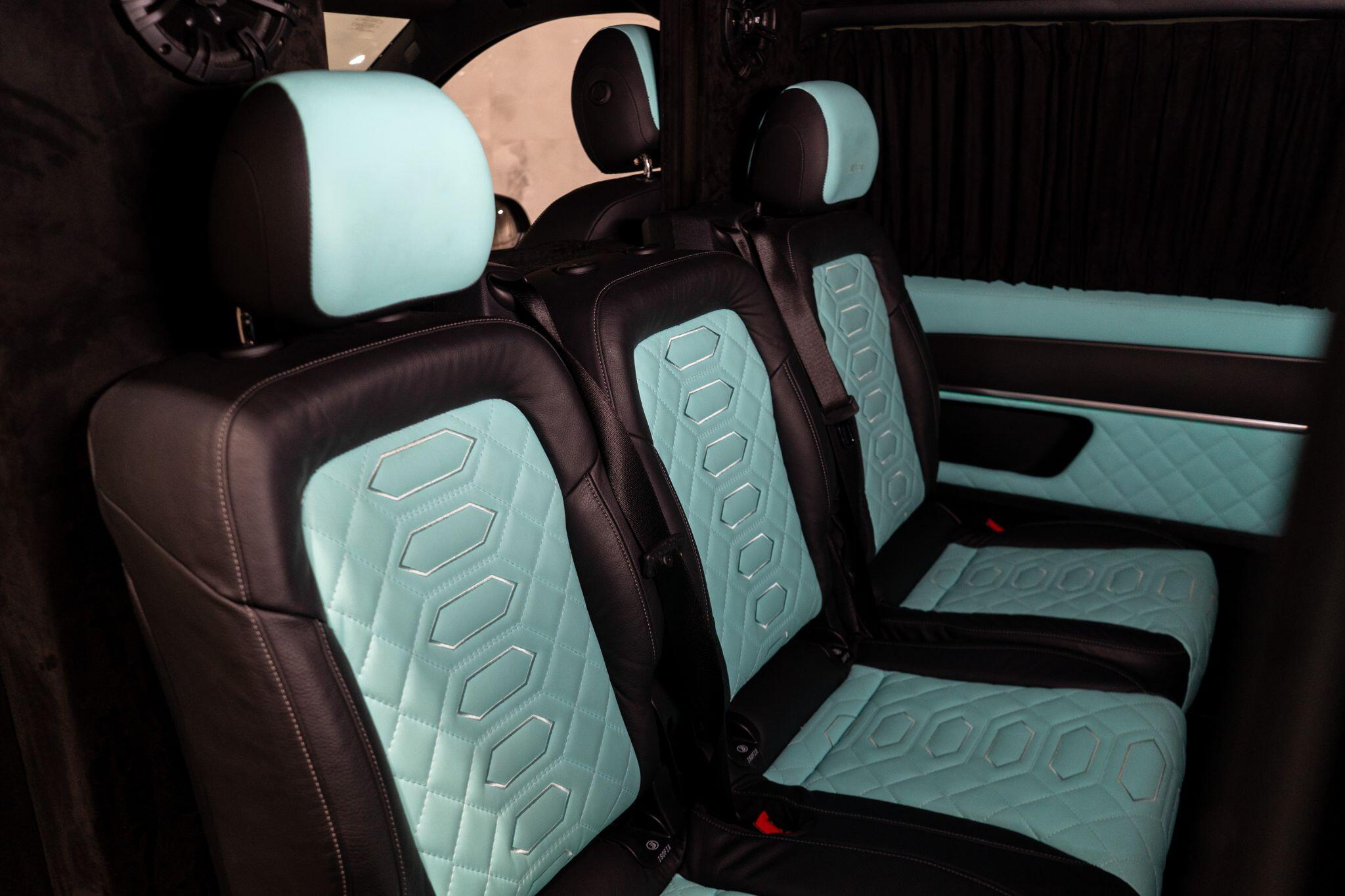 Mercedes-Benz V-Class view 17