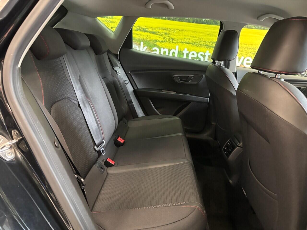 Seat Leon view 18