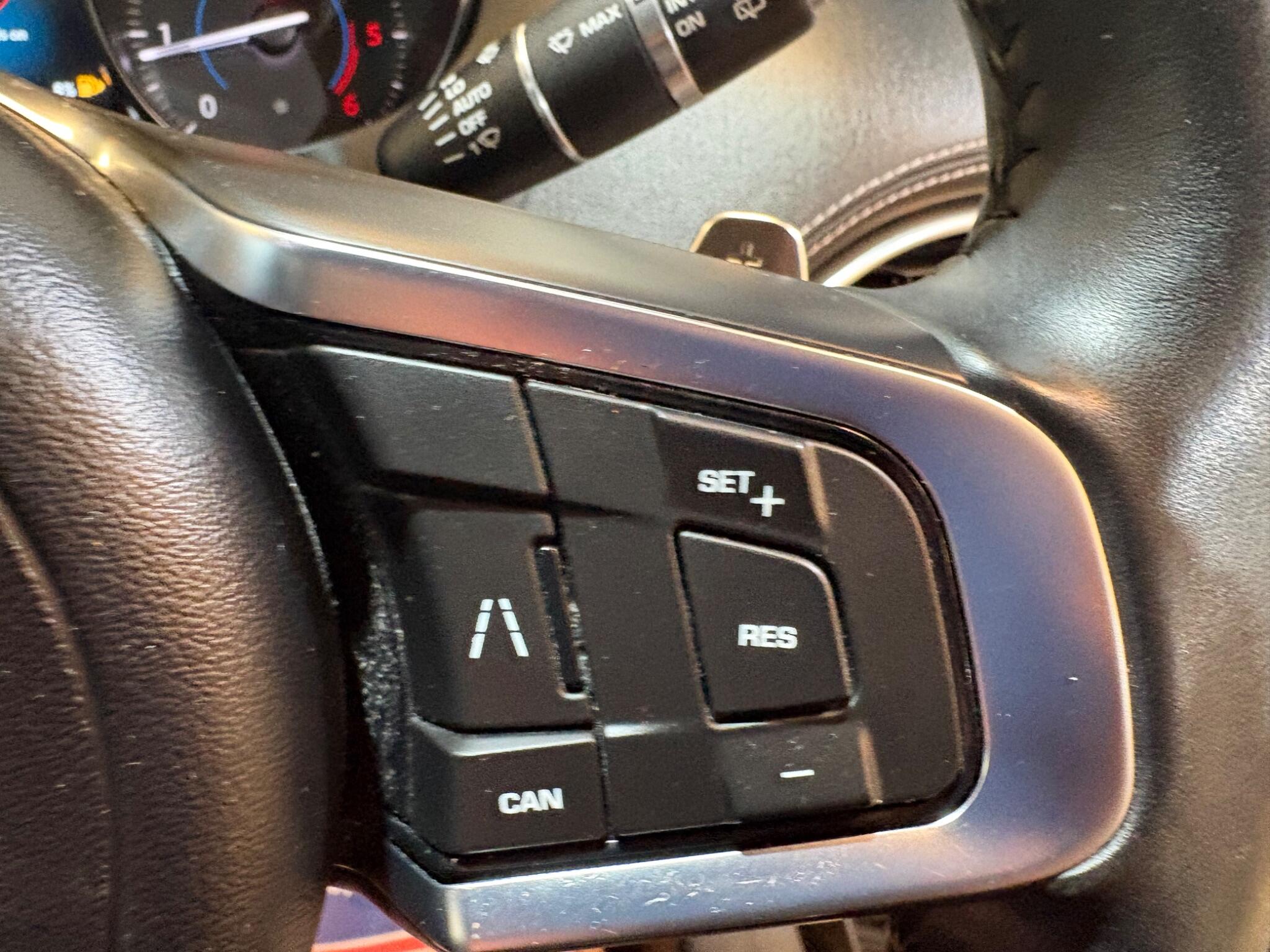 Jaguar F-Pace view 34
