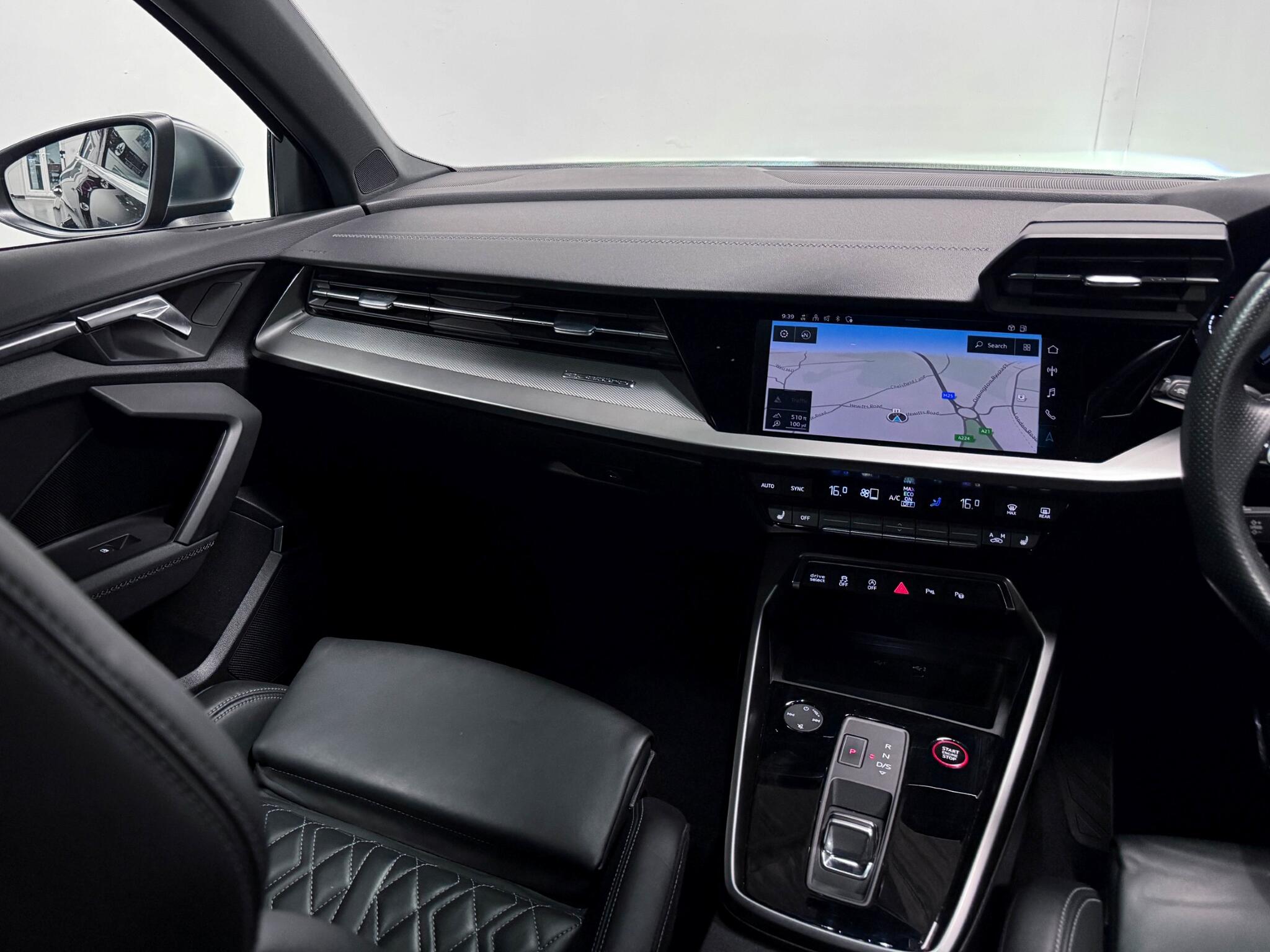 Audi S3 view 13