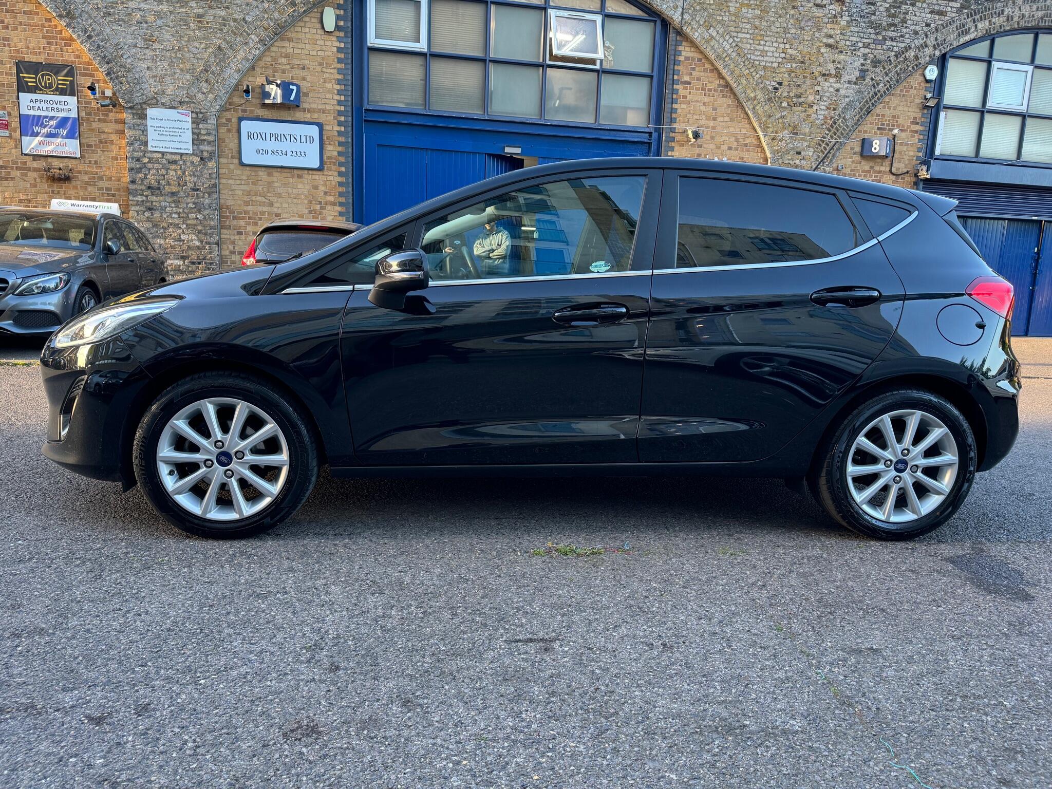 Ford Fiesta view 6