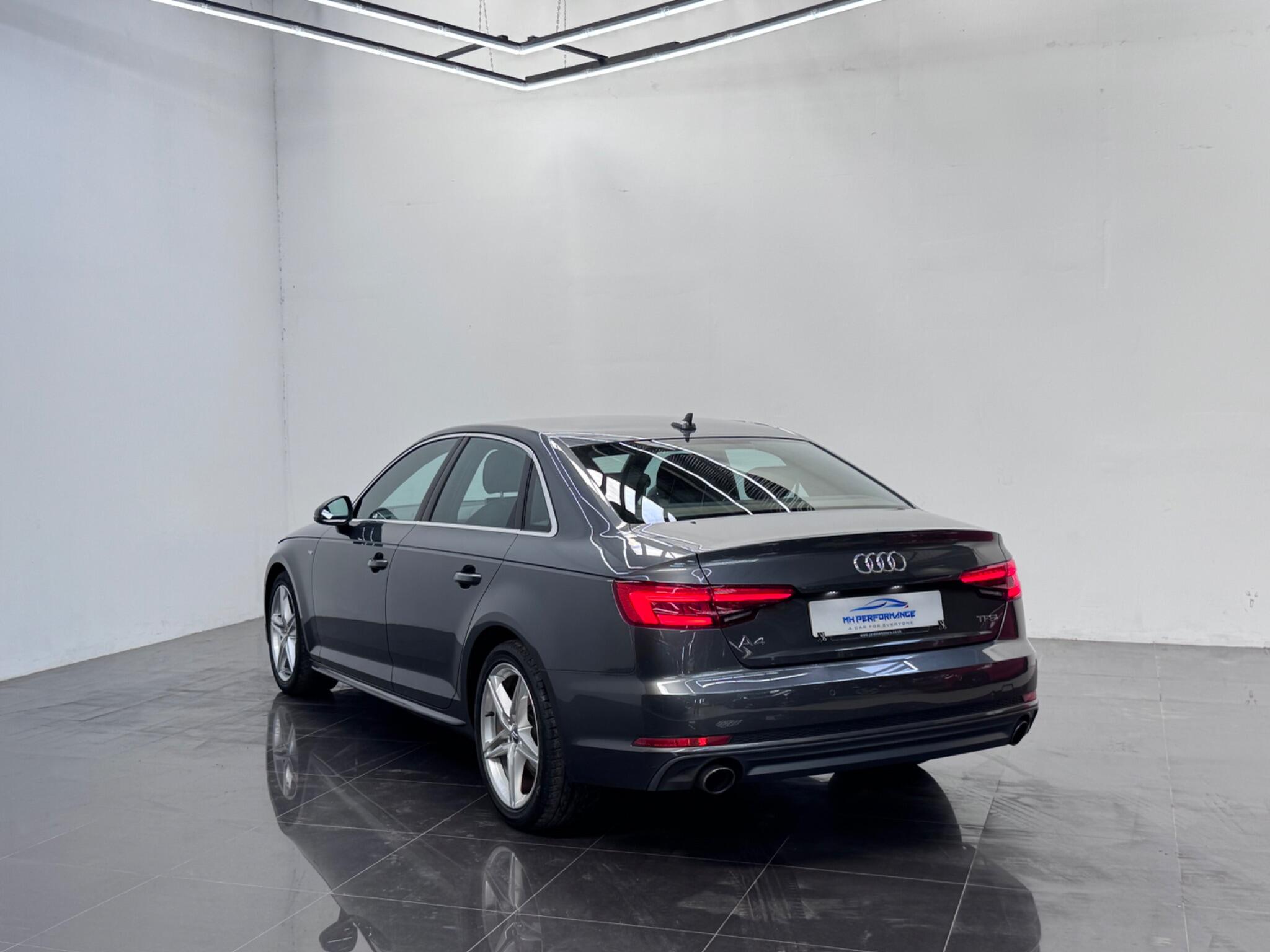 Audi A4 view 52
