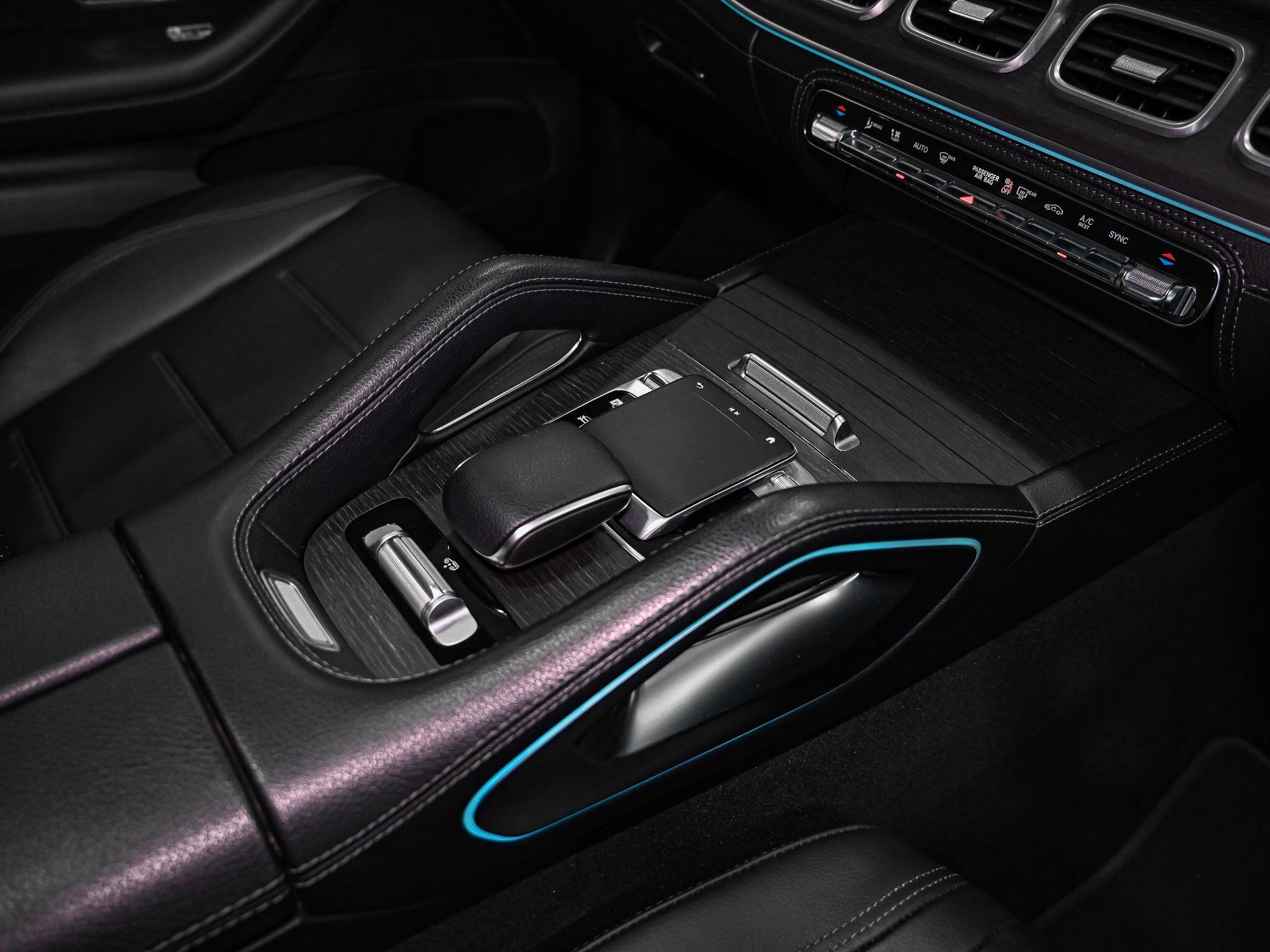 Mercedes-Benz GLE view 13
