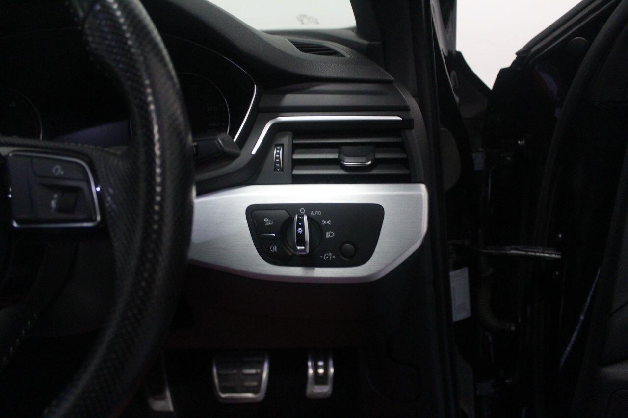 Audi A4 view 49