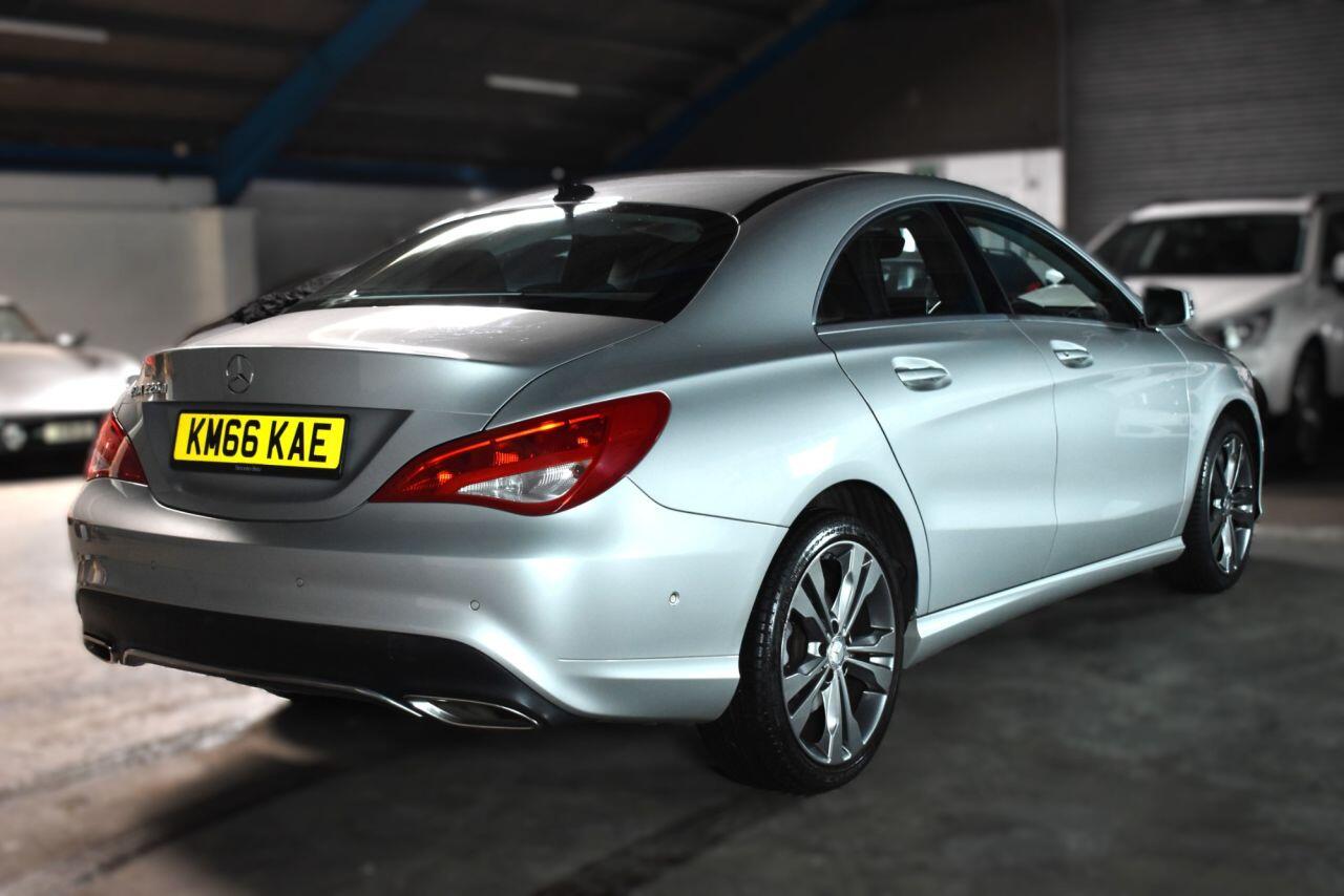 Mercedes-Benz Cla view 8