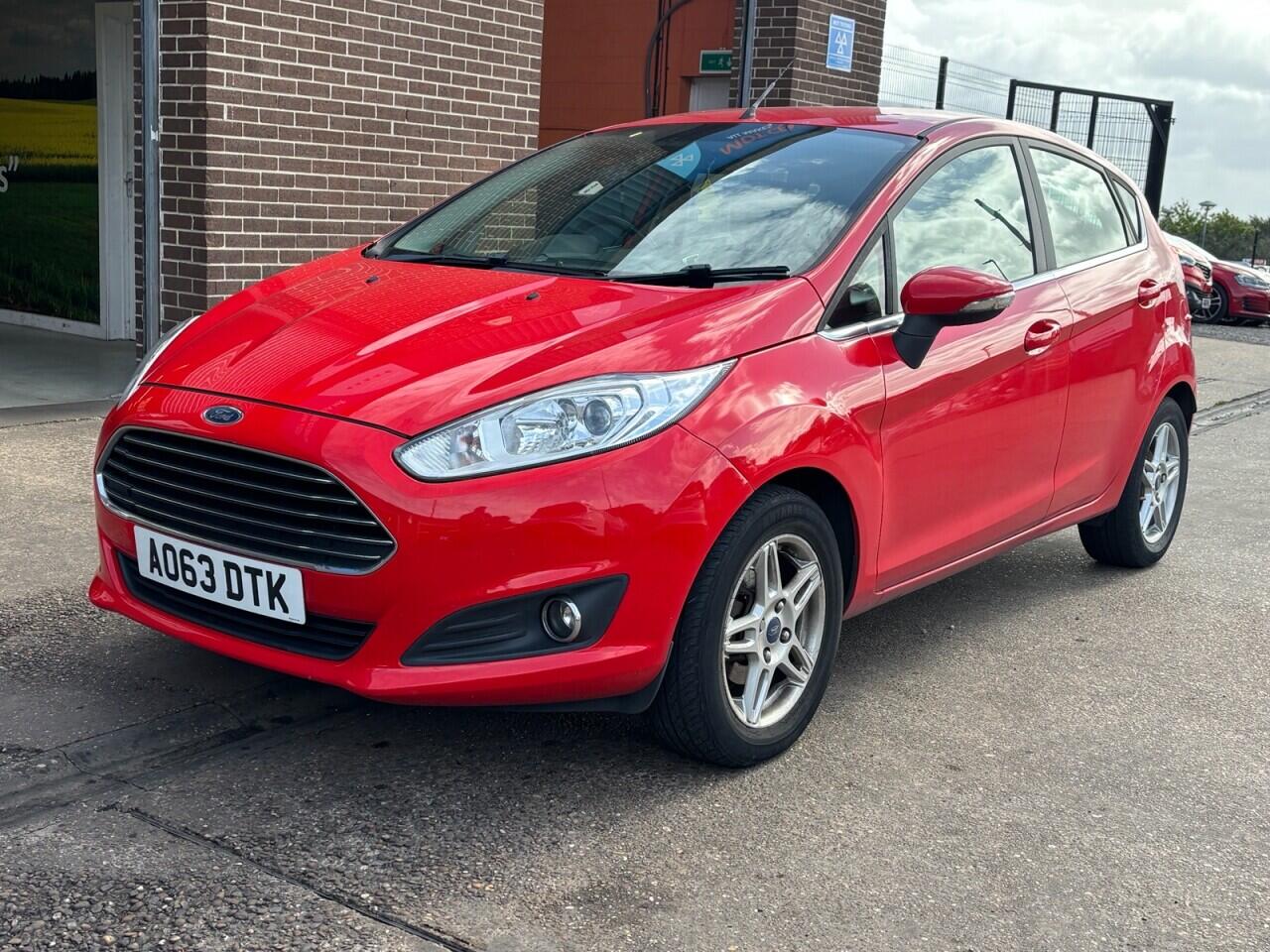 Ford Fiesta view 3