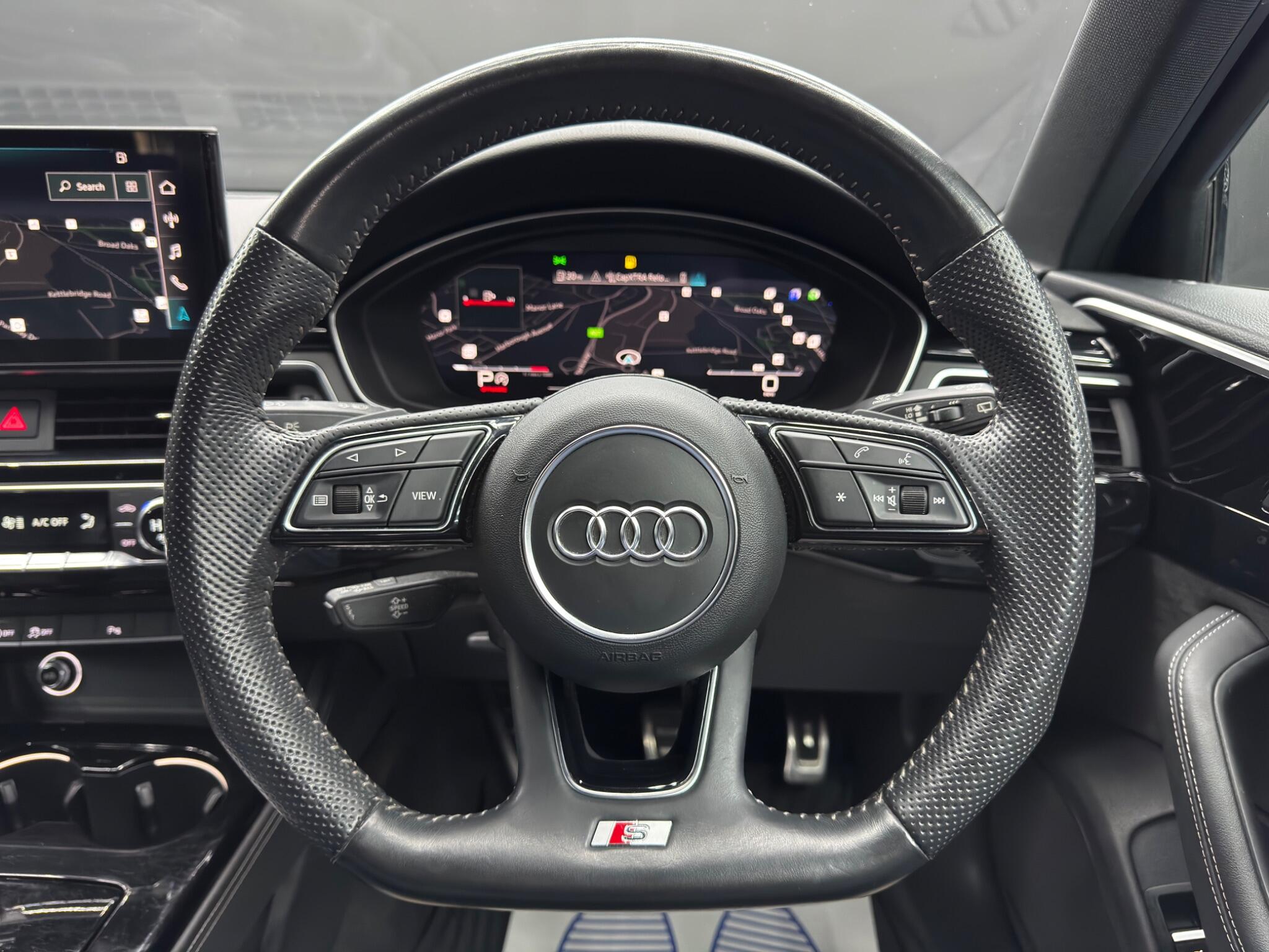 Audi S4 view 19