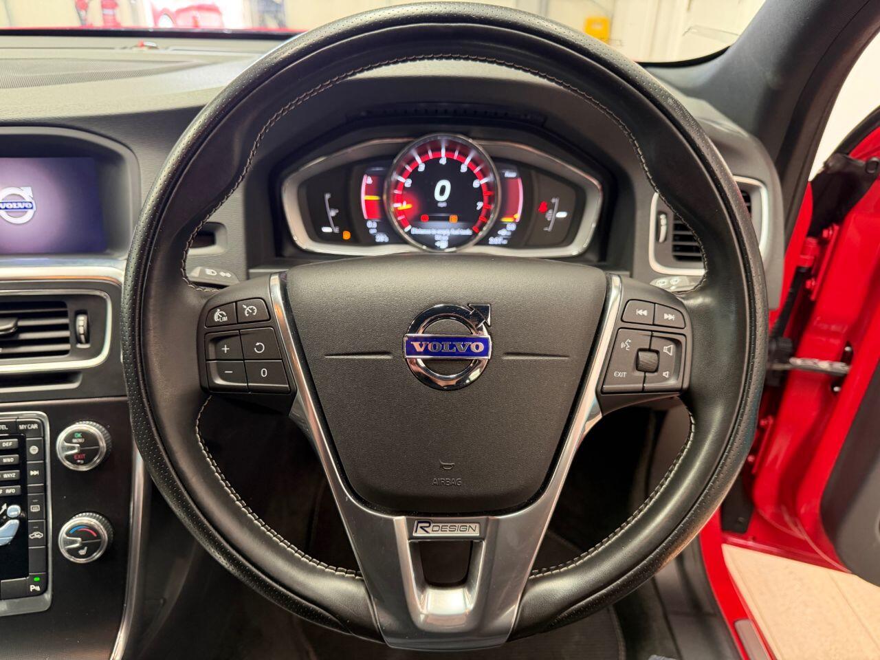 Volvo V60 view 8
