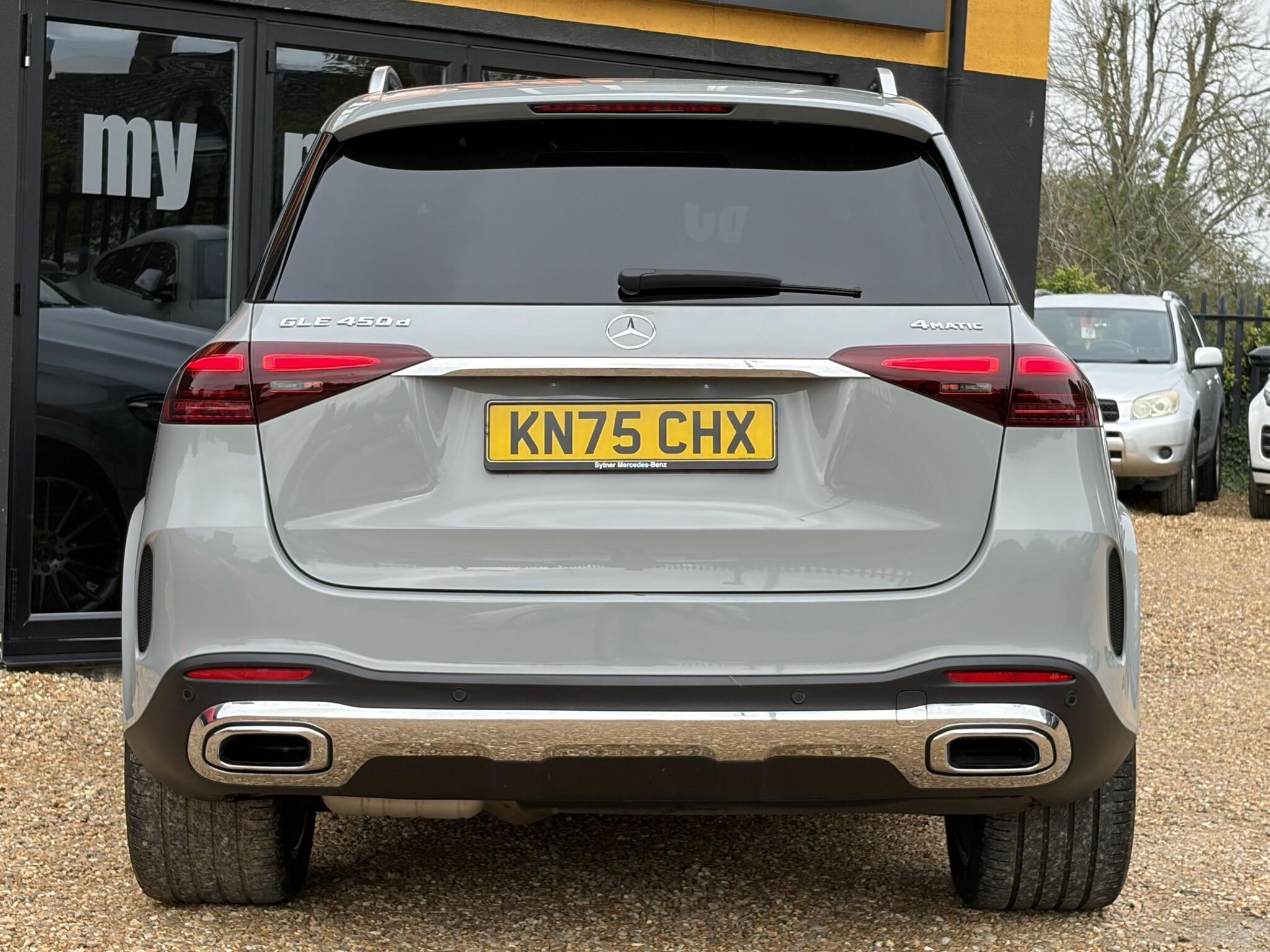 Mercedes-Benz Gle view 12