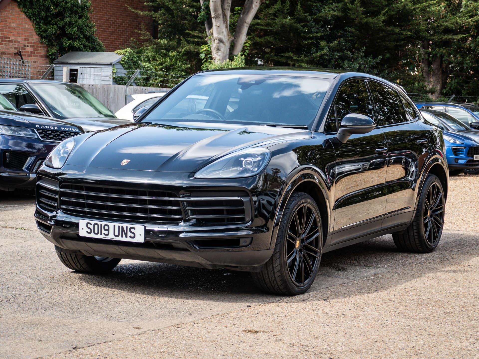 Porsche Cayenne view 10