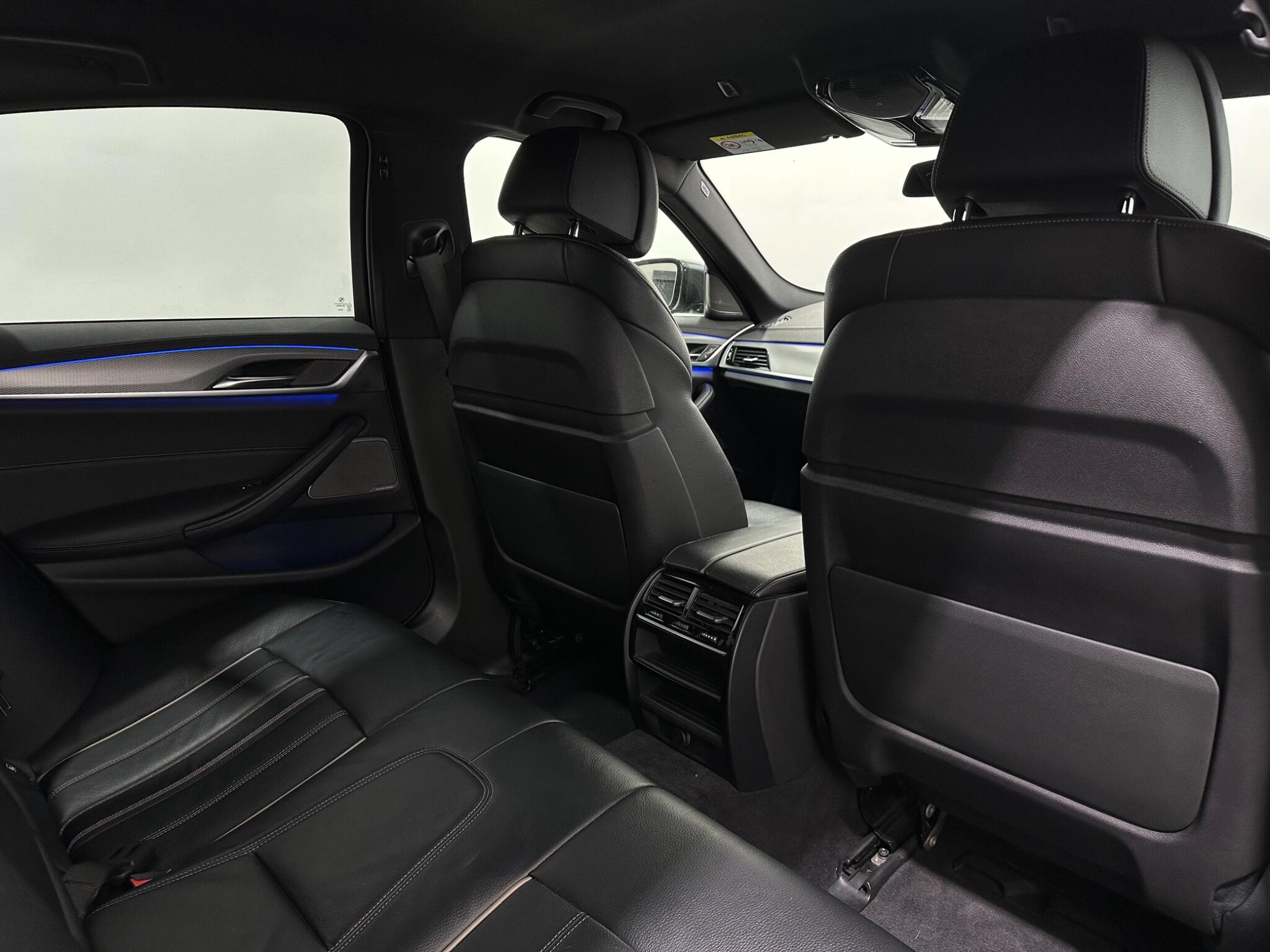 BMW 5 Series view 42