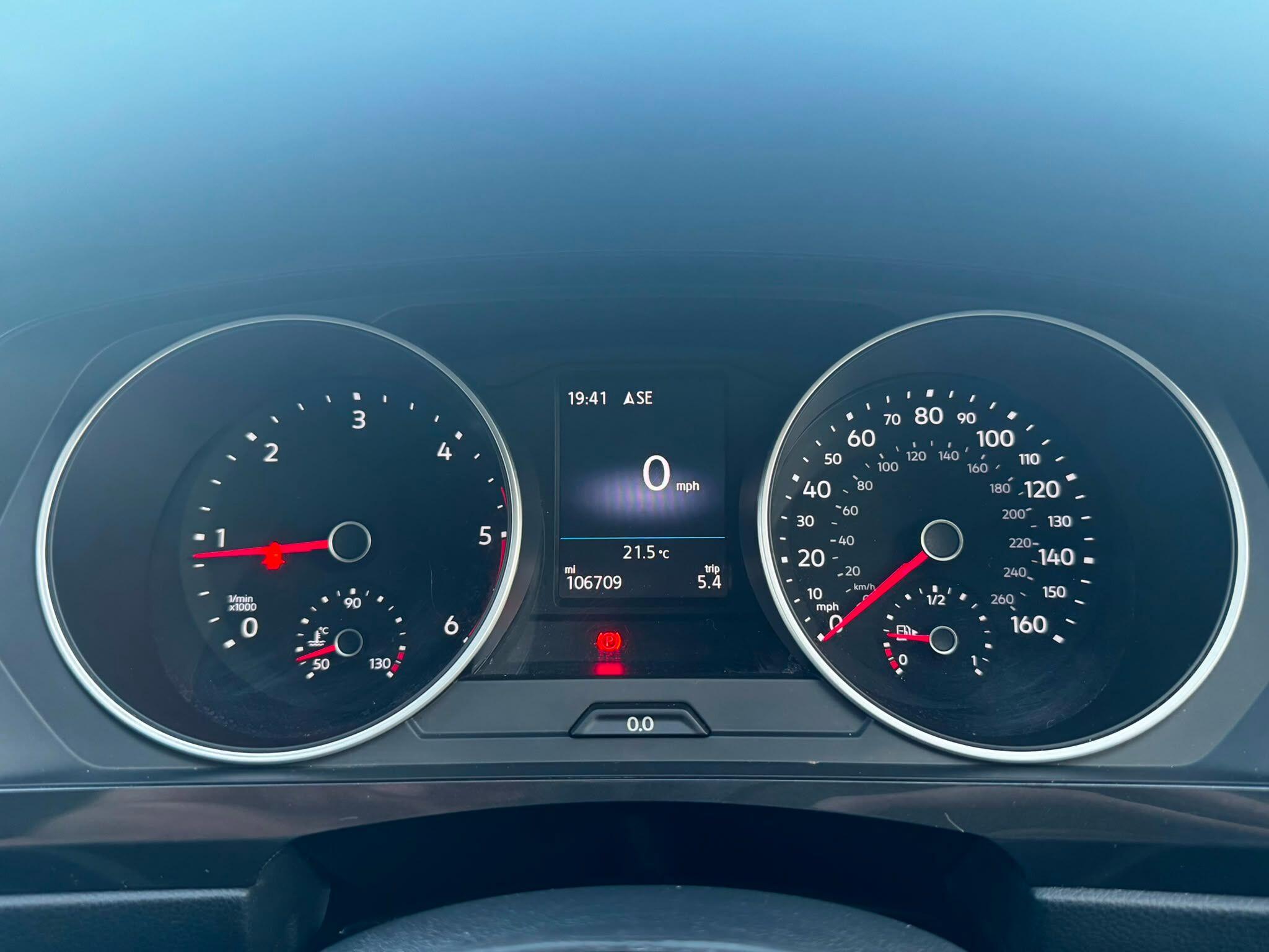 Volkswagen Tiguan view 20