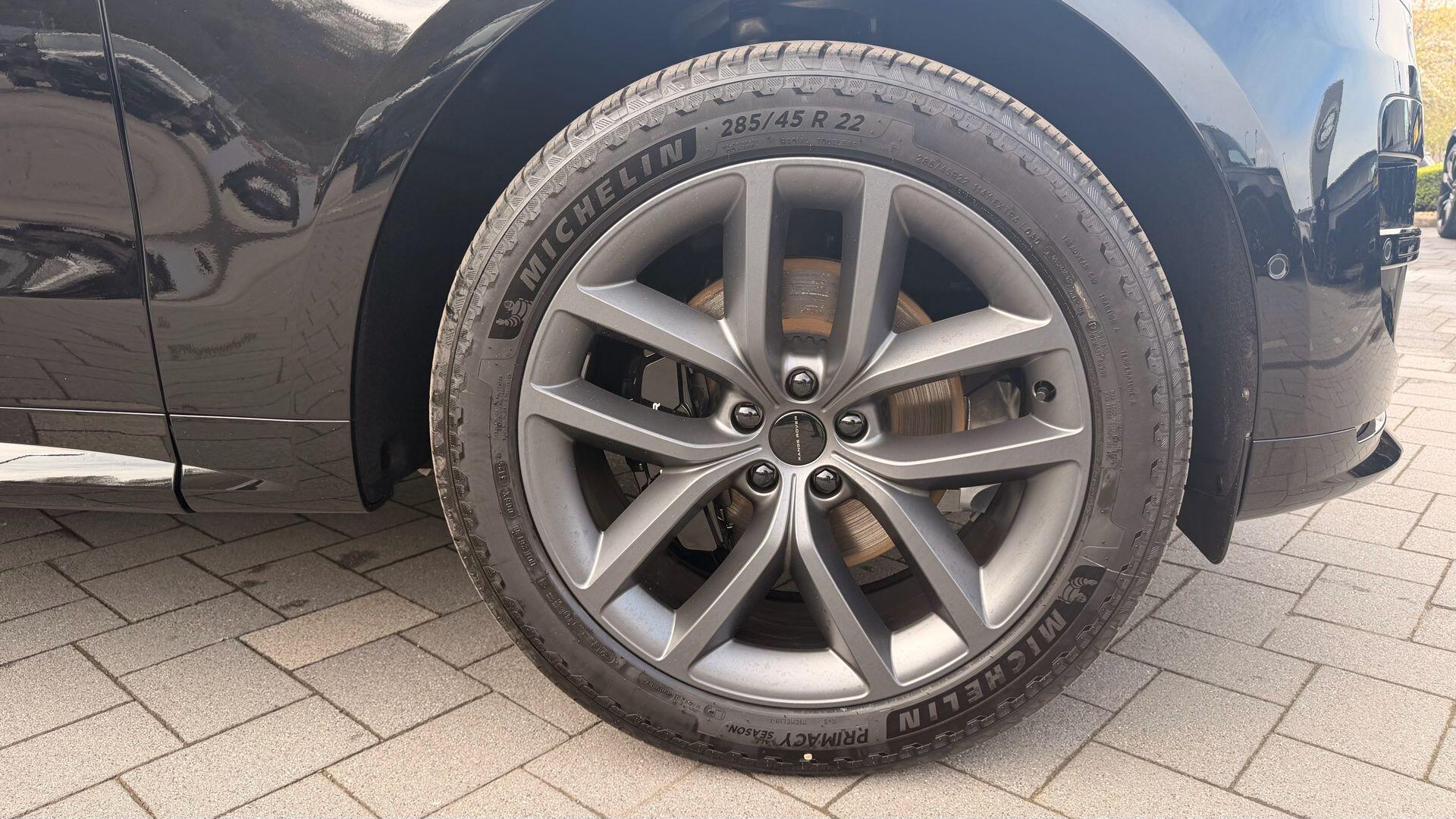 Land Rover Range Rover Sport view 23