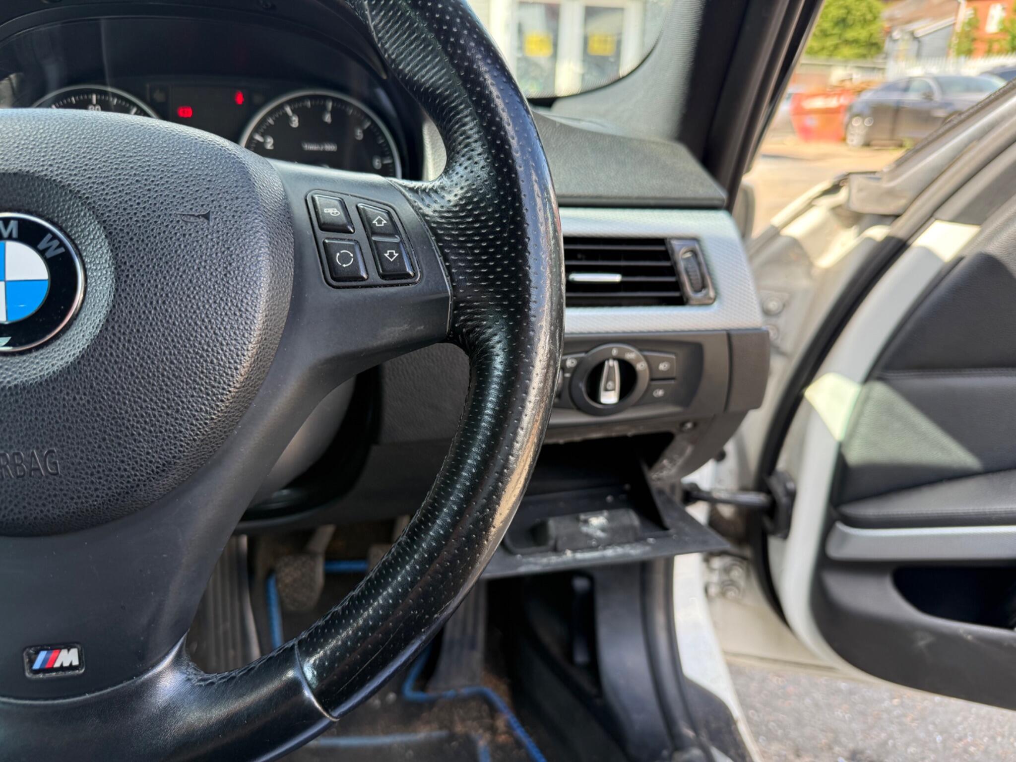 BMW 3 Series view 7