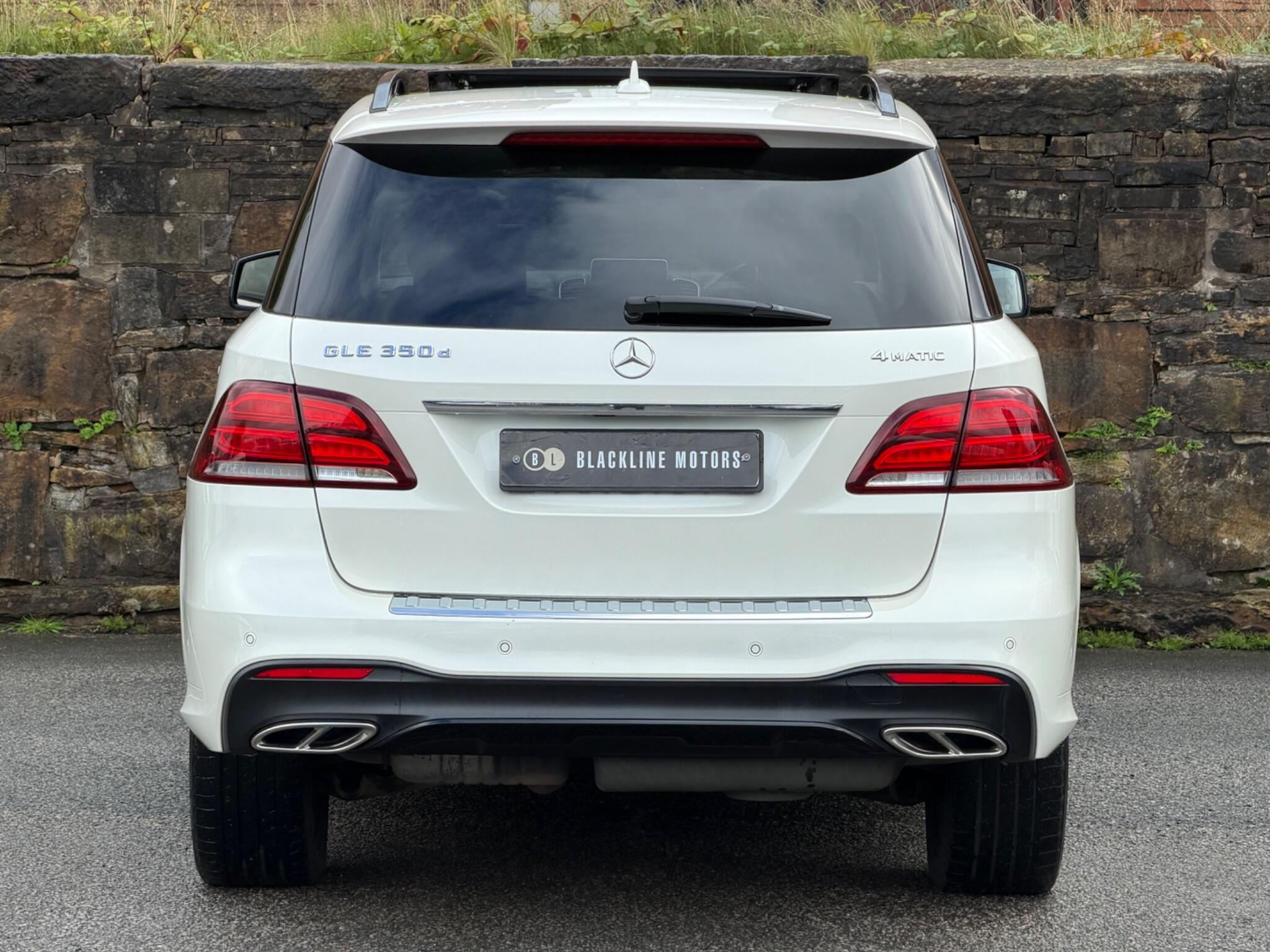 Mercedes-Benz GLE view 6