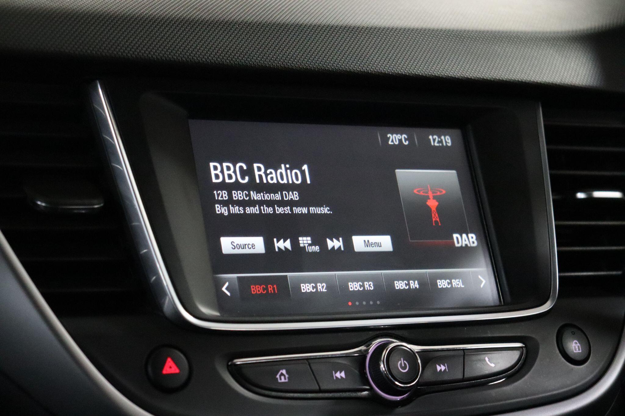 Vauxhall Crossland X view 37