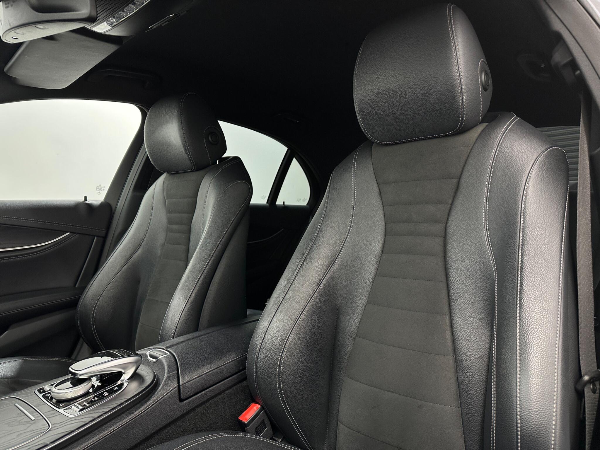 Mercedes-Benz E-Class view 38