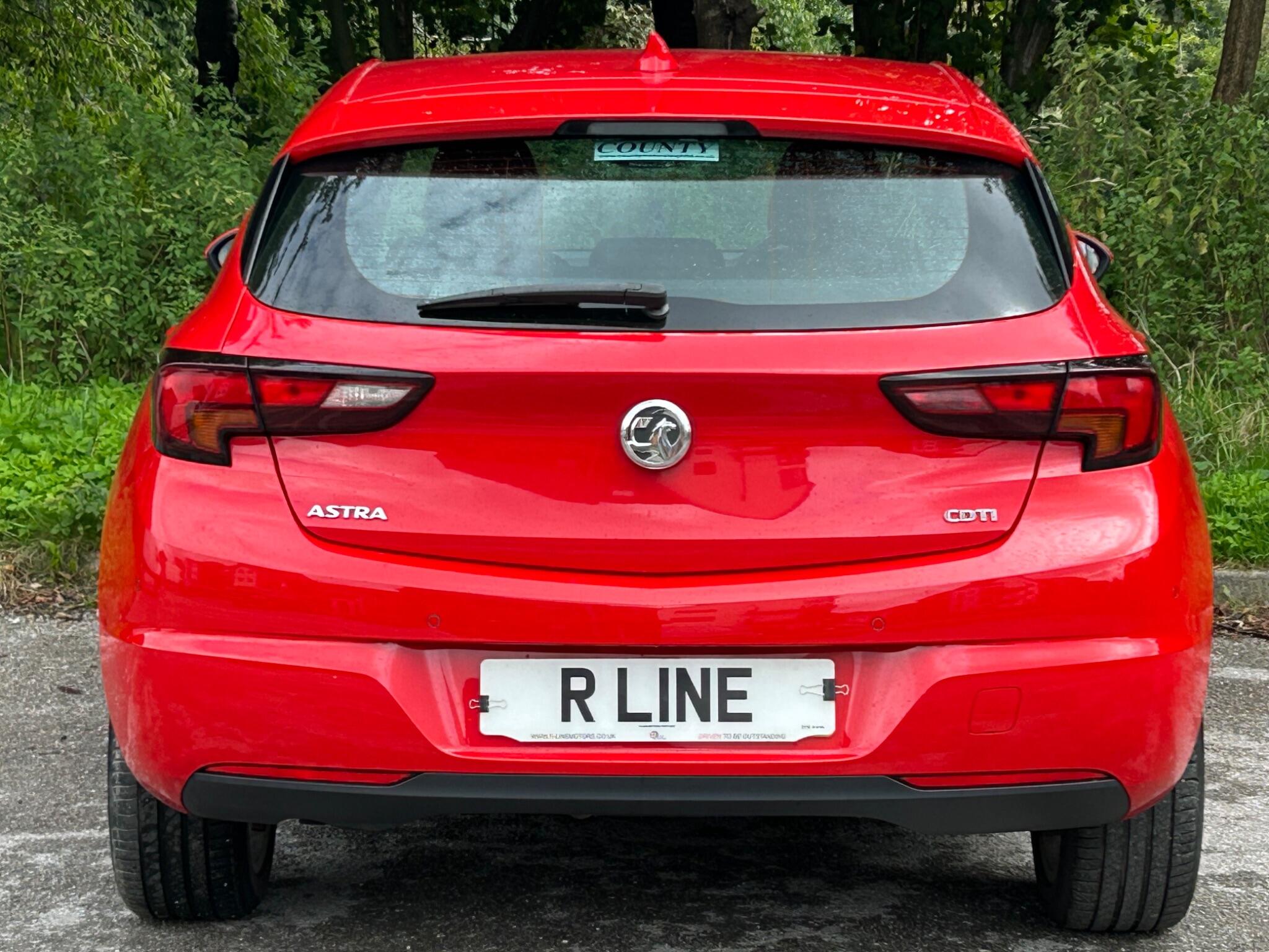 Vauxhall Astra view 8