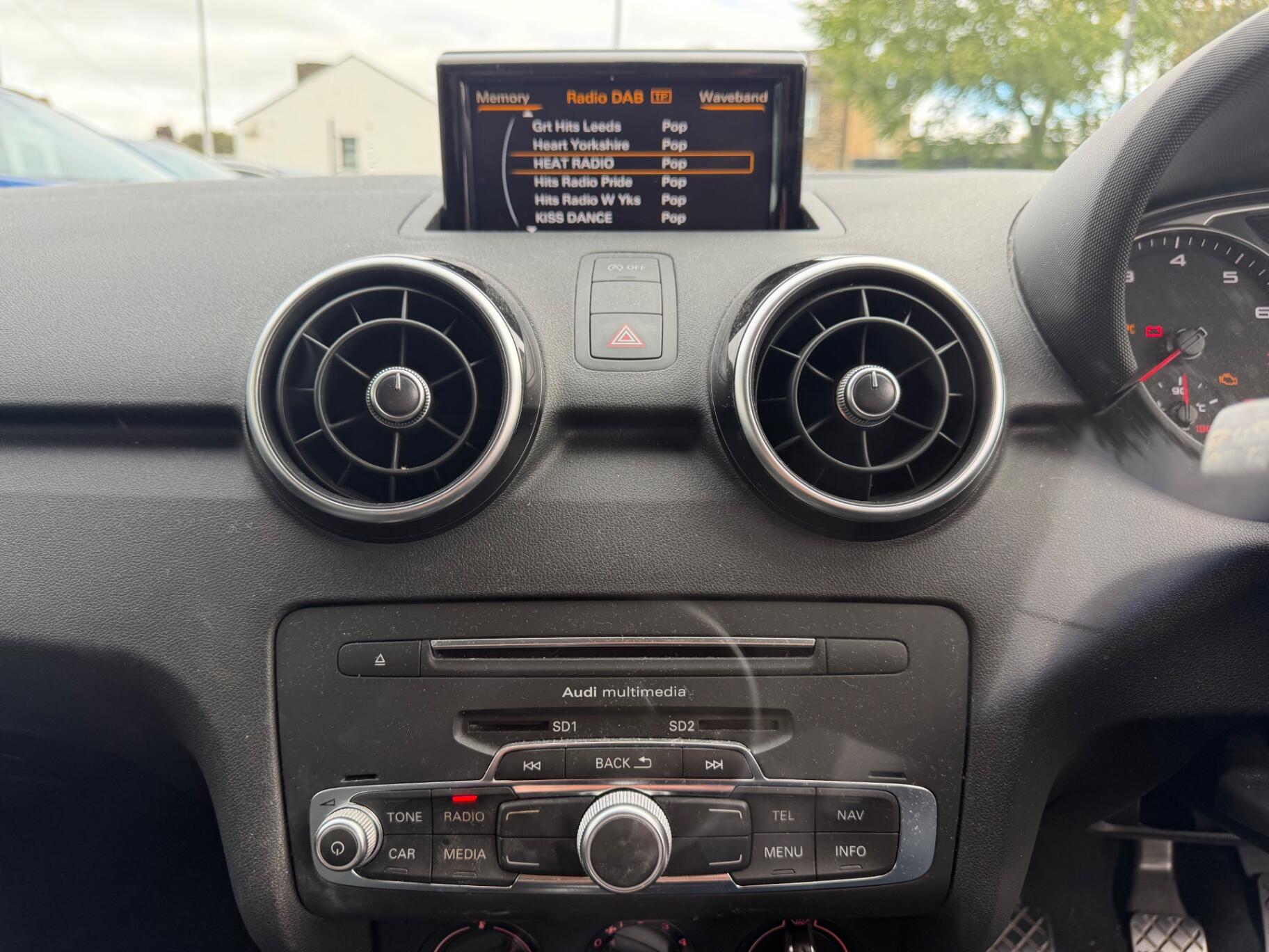Audi A1 view 13