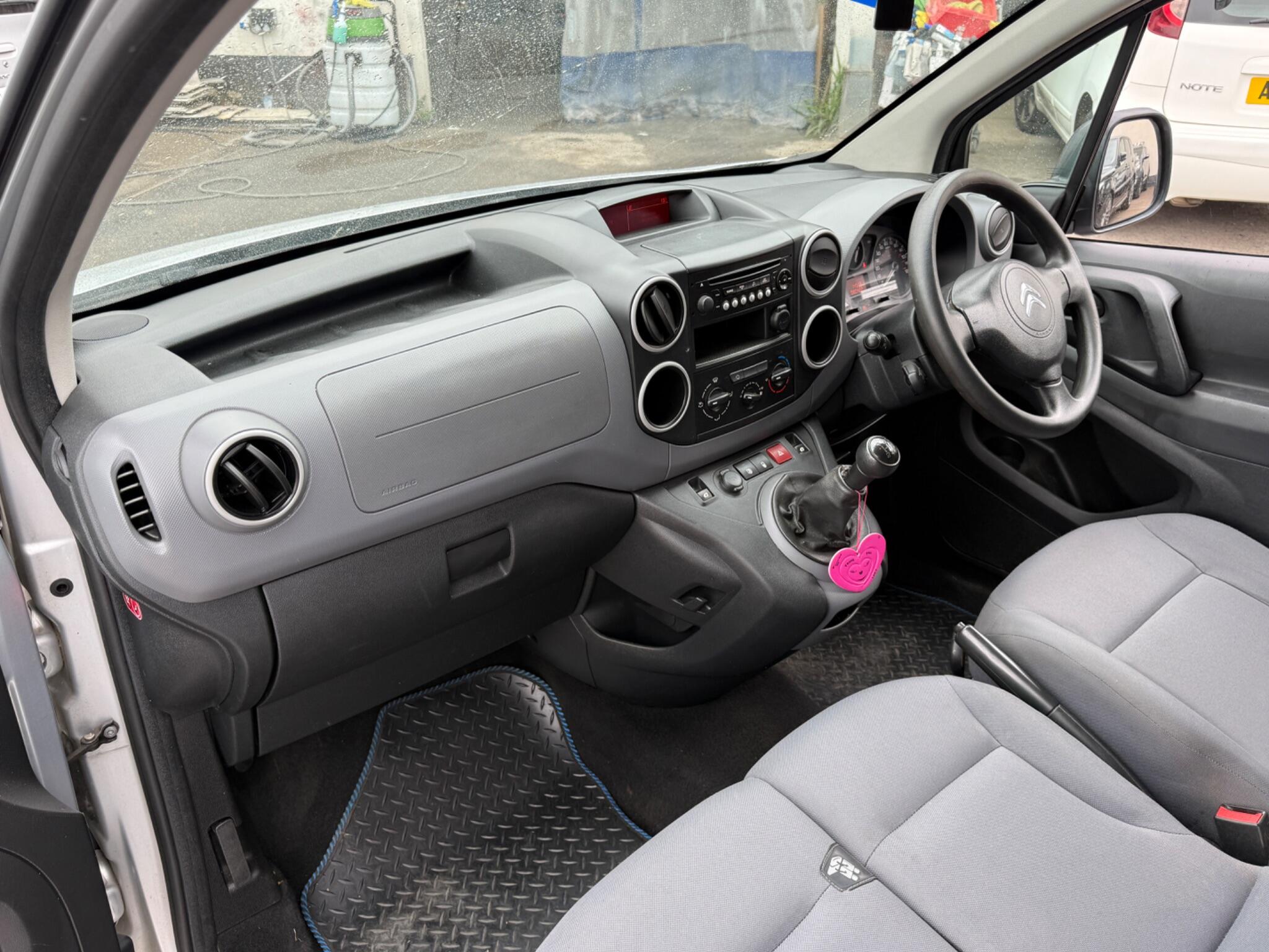 Citroen Berlingo - Image 46