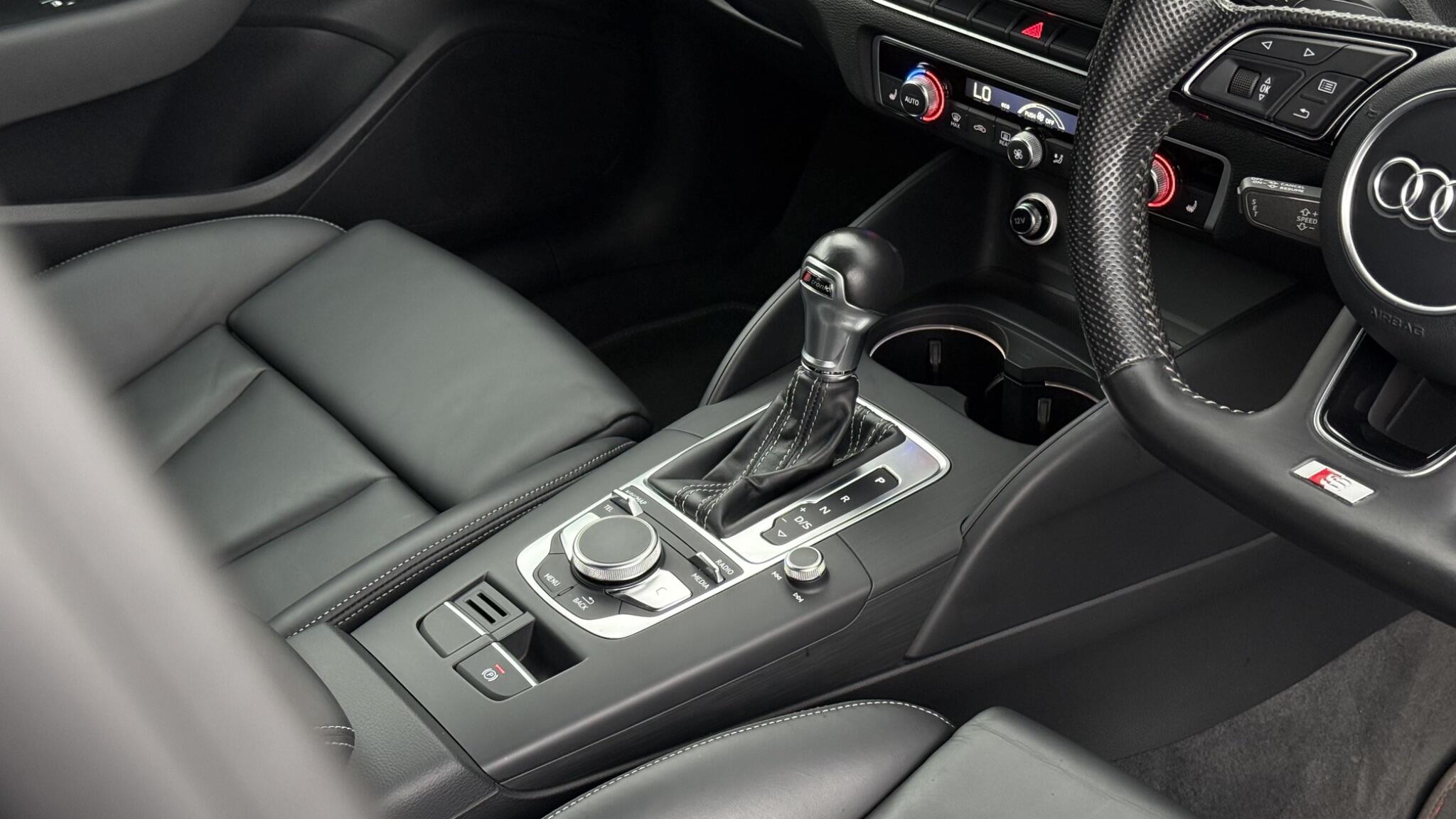Audi S3 view 20