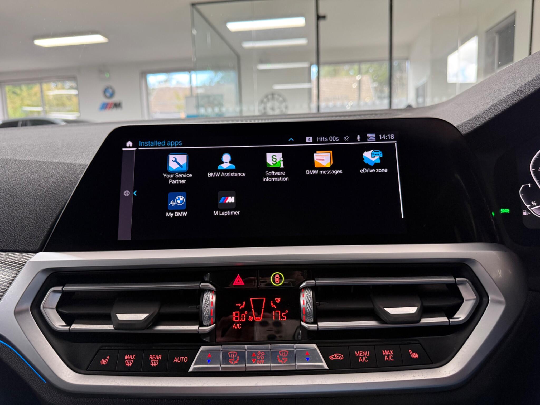 BMW 3 Series view 15