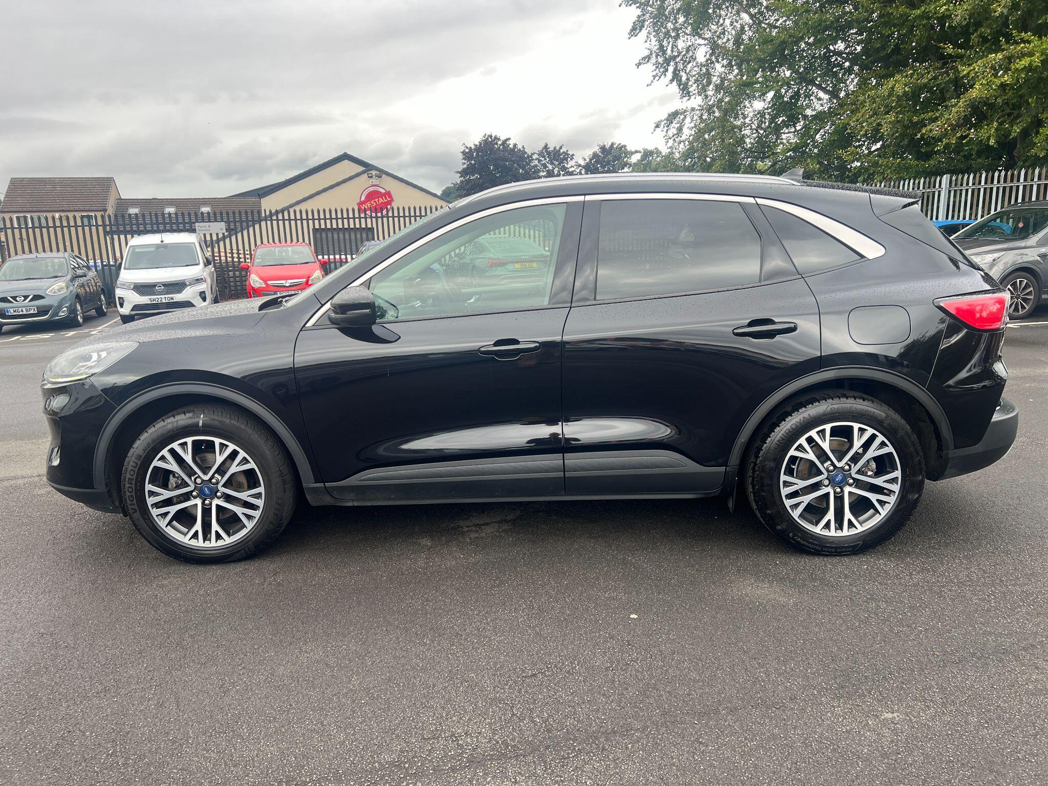 Ford Kuga view 9