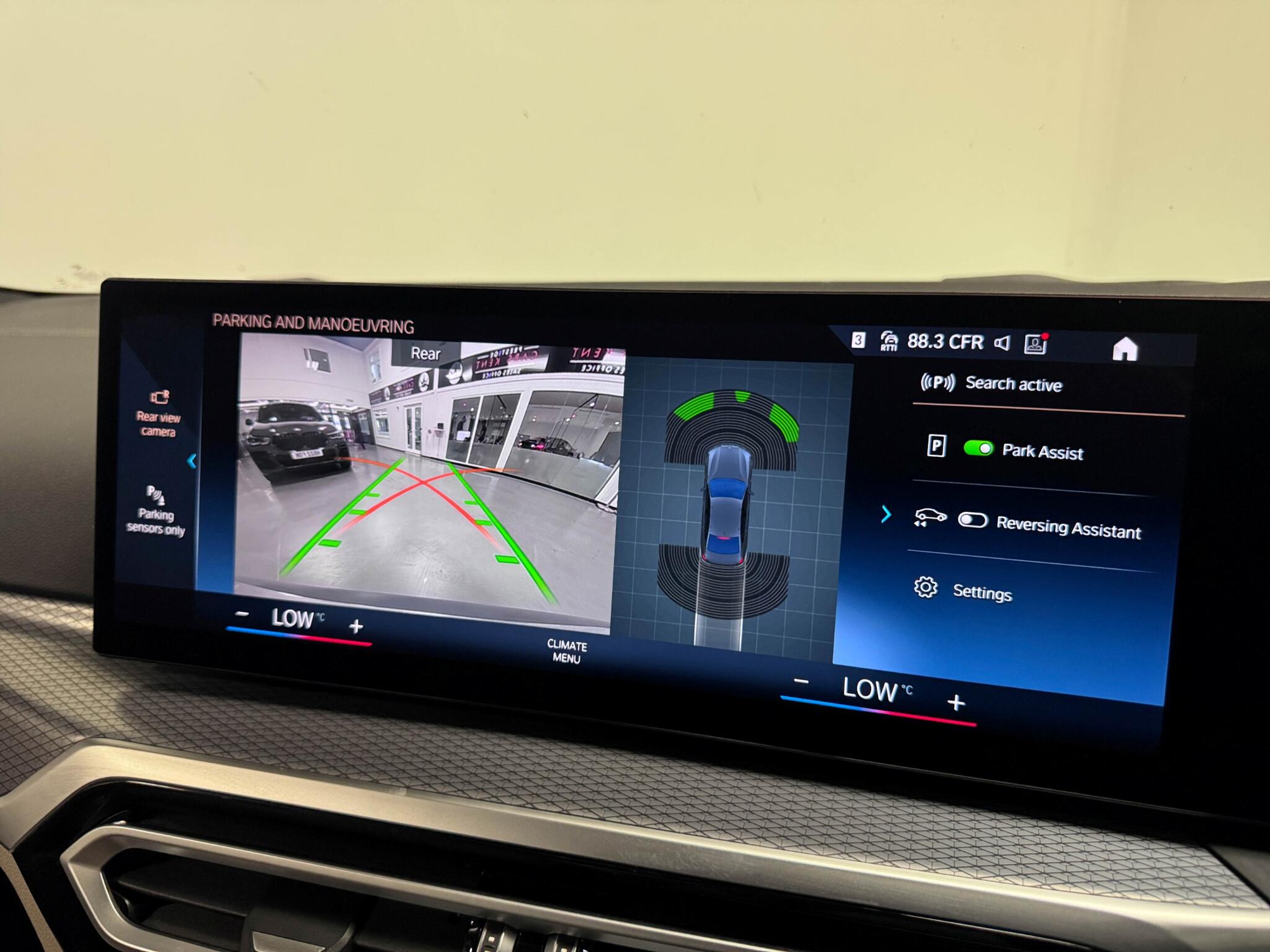 BMW 3 Series view 7