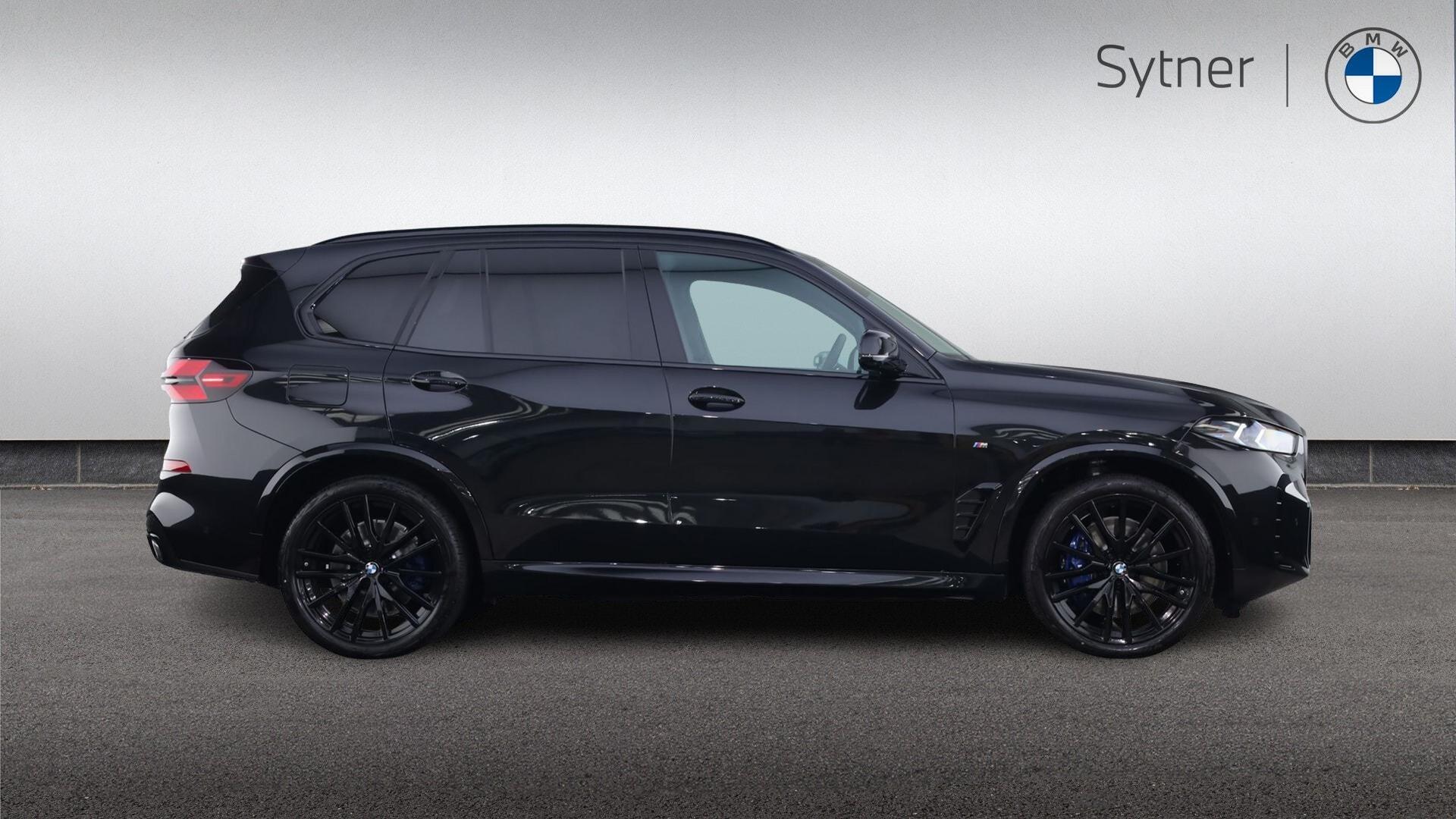 BMW X5 view 3
