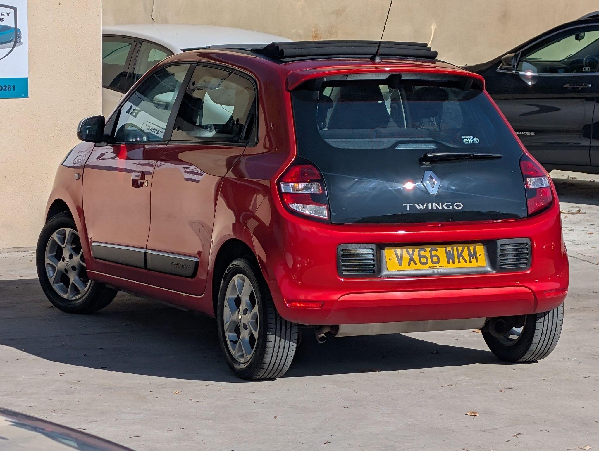 Renault Twingo view 5