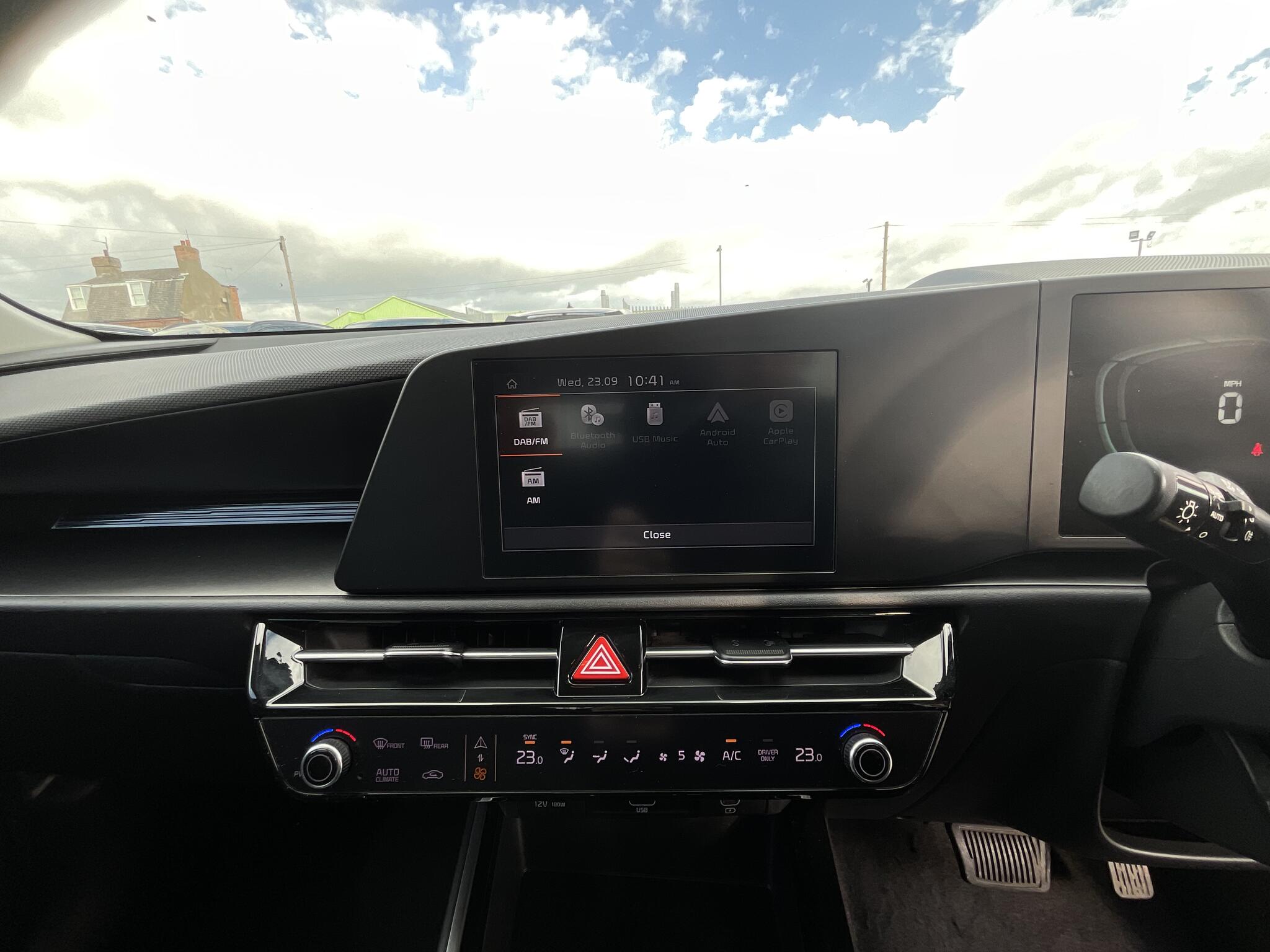 Kia Niro view 27