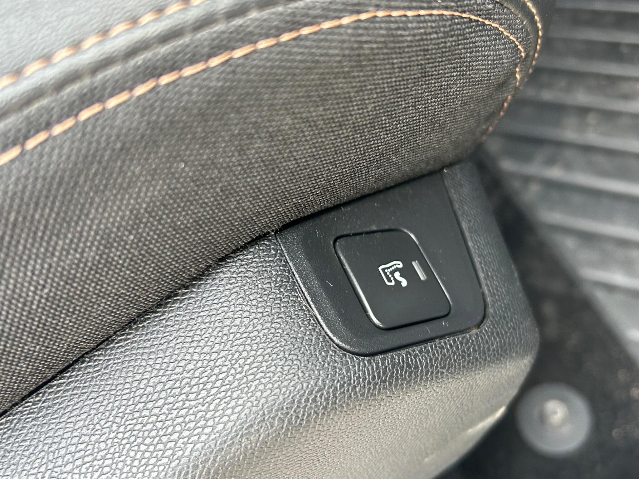 Peugeot 5008 view 30