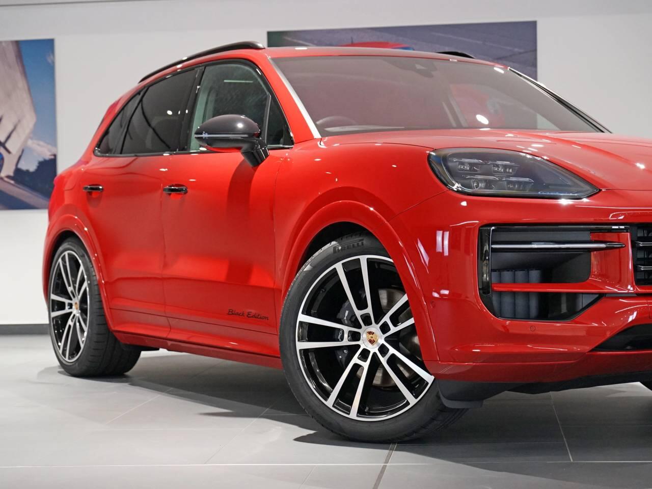 Porsche Cayenne view 51