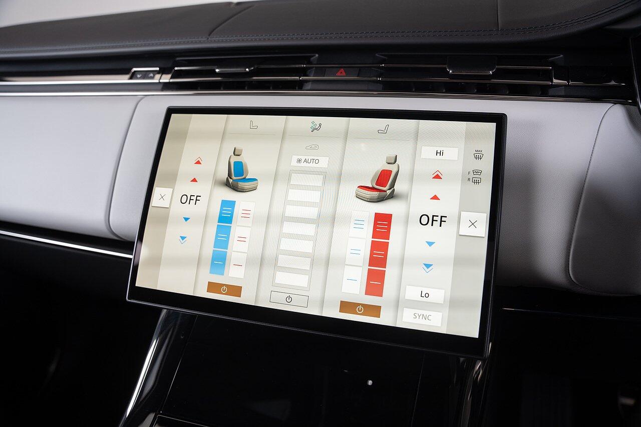 Land Rover Range Rover Sport view 32