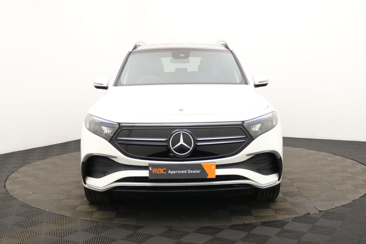 Mercedes-Benz Eqb view 10