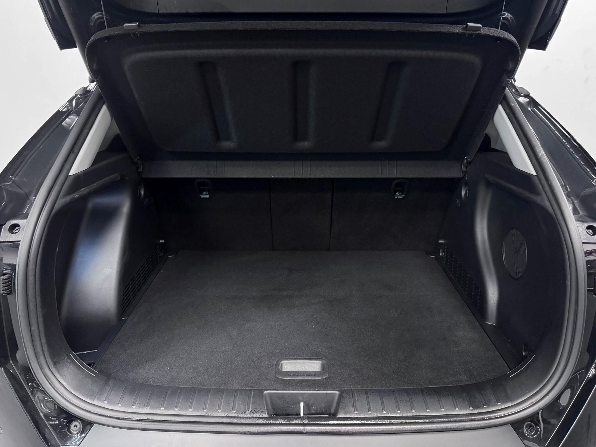 Hyundai Kona view 7