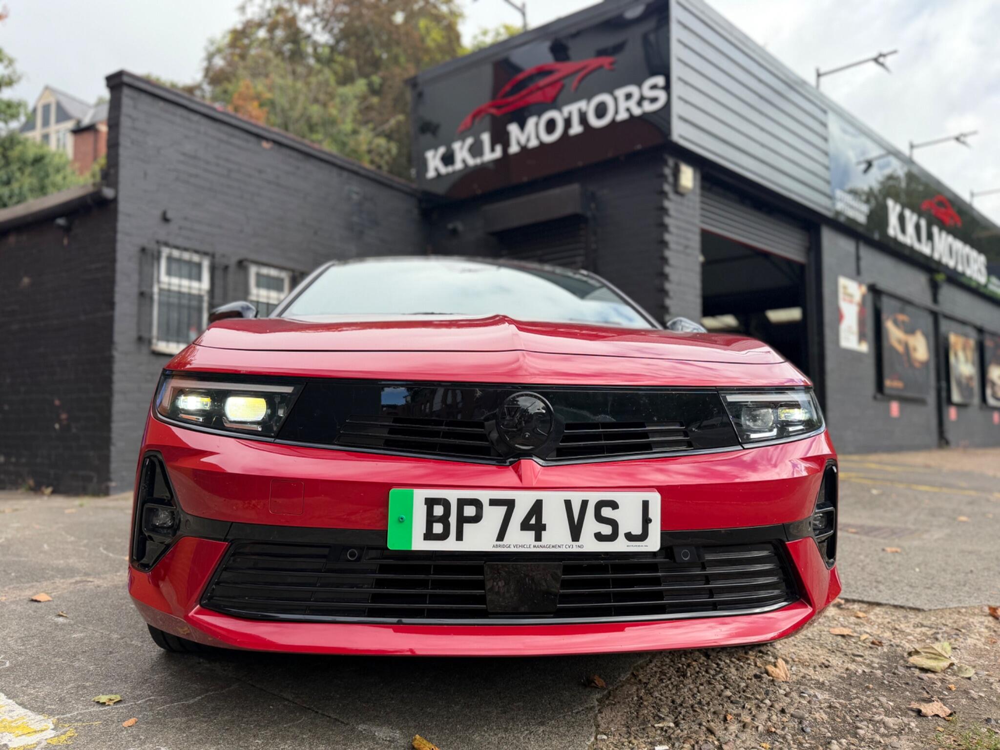 Vauxhall Astra Electric view 18