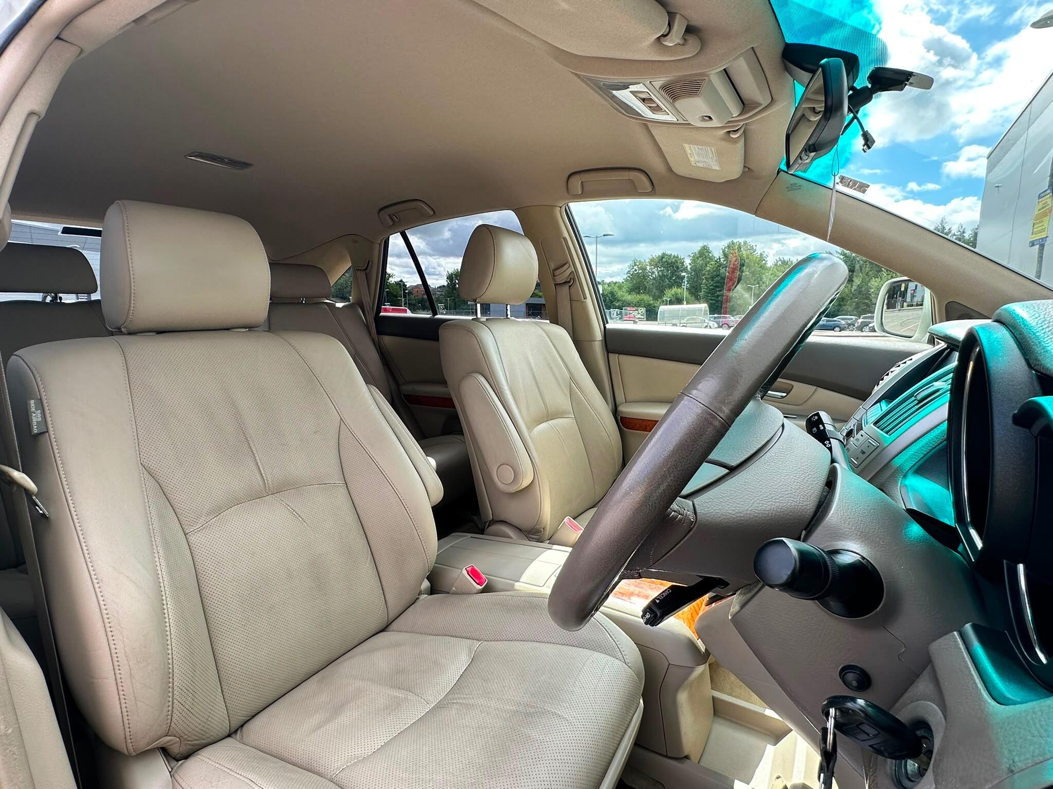 Lexus RX view 23