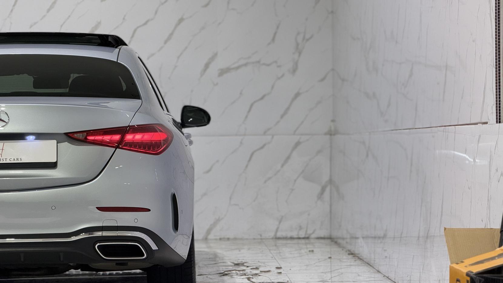 Mercedes-Benz C-Class view 48