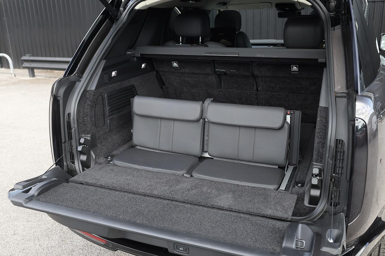 Land Rover Range Rover view 26