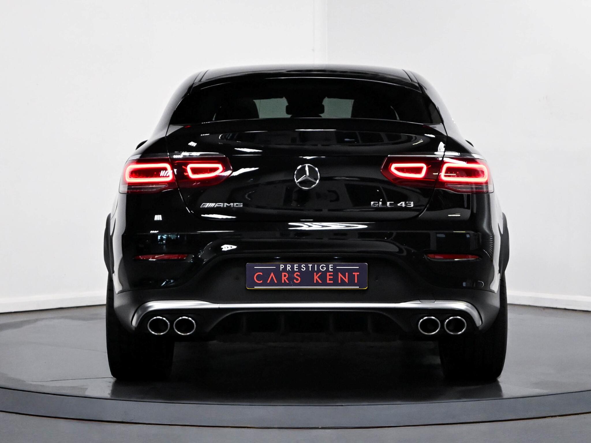 Mercedes-Benz GLC view 6