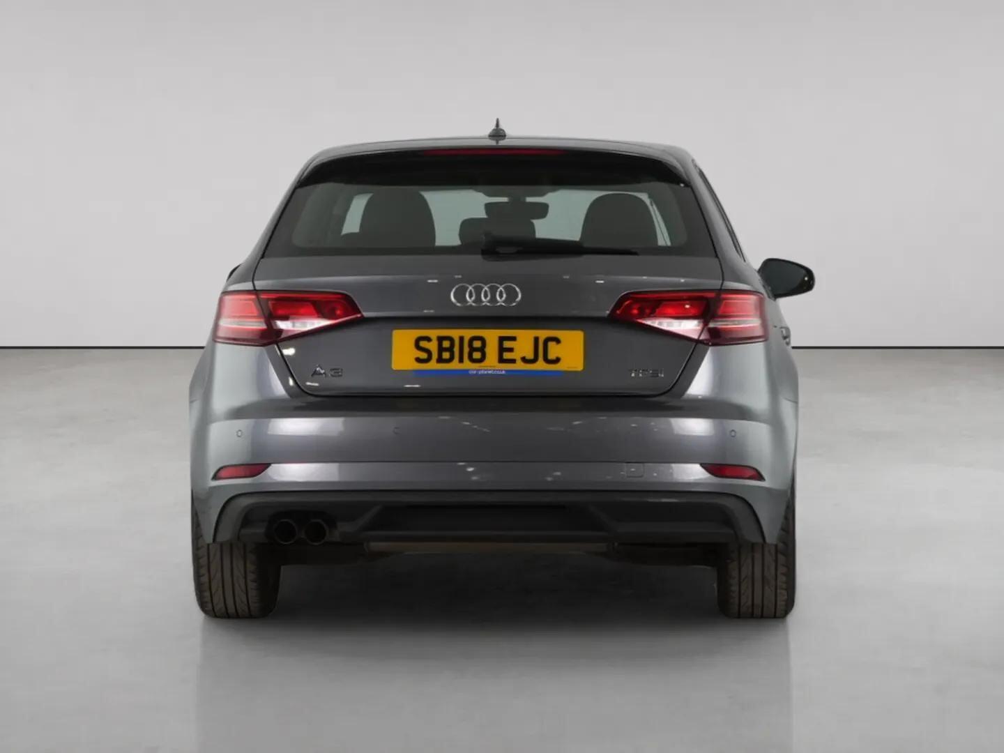 Audi A3 view 7