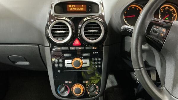Vauxhall Corsa view 9