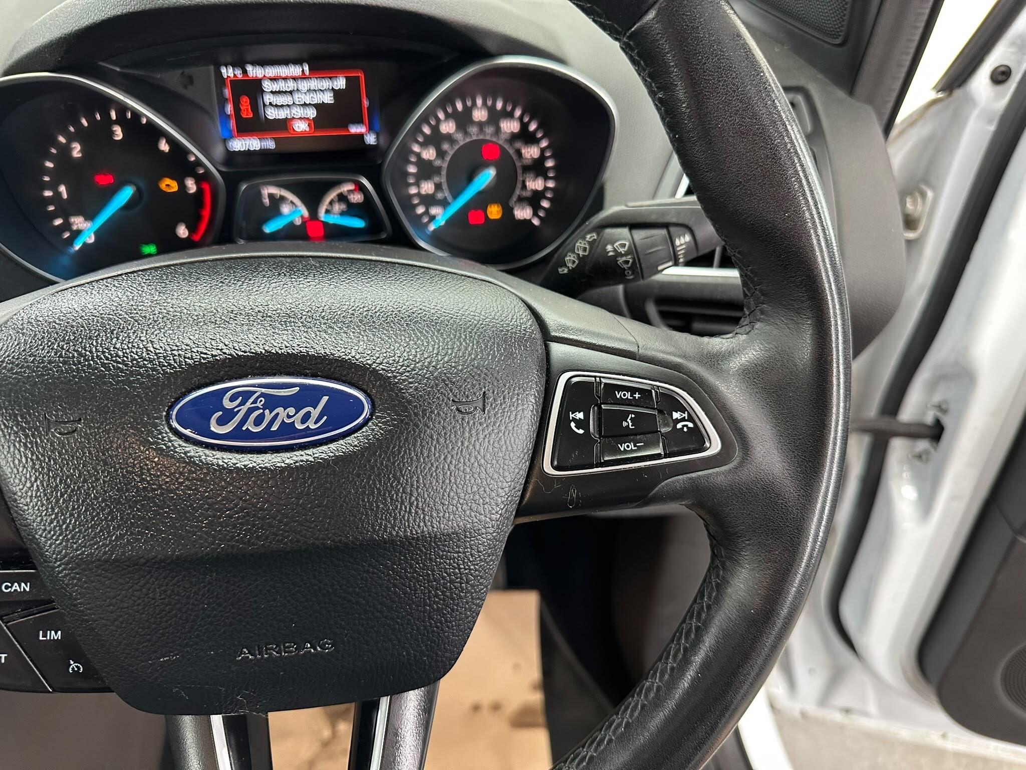 Ford Kuga view 30