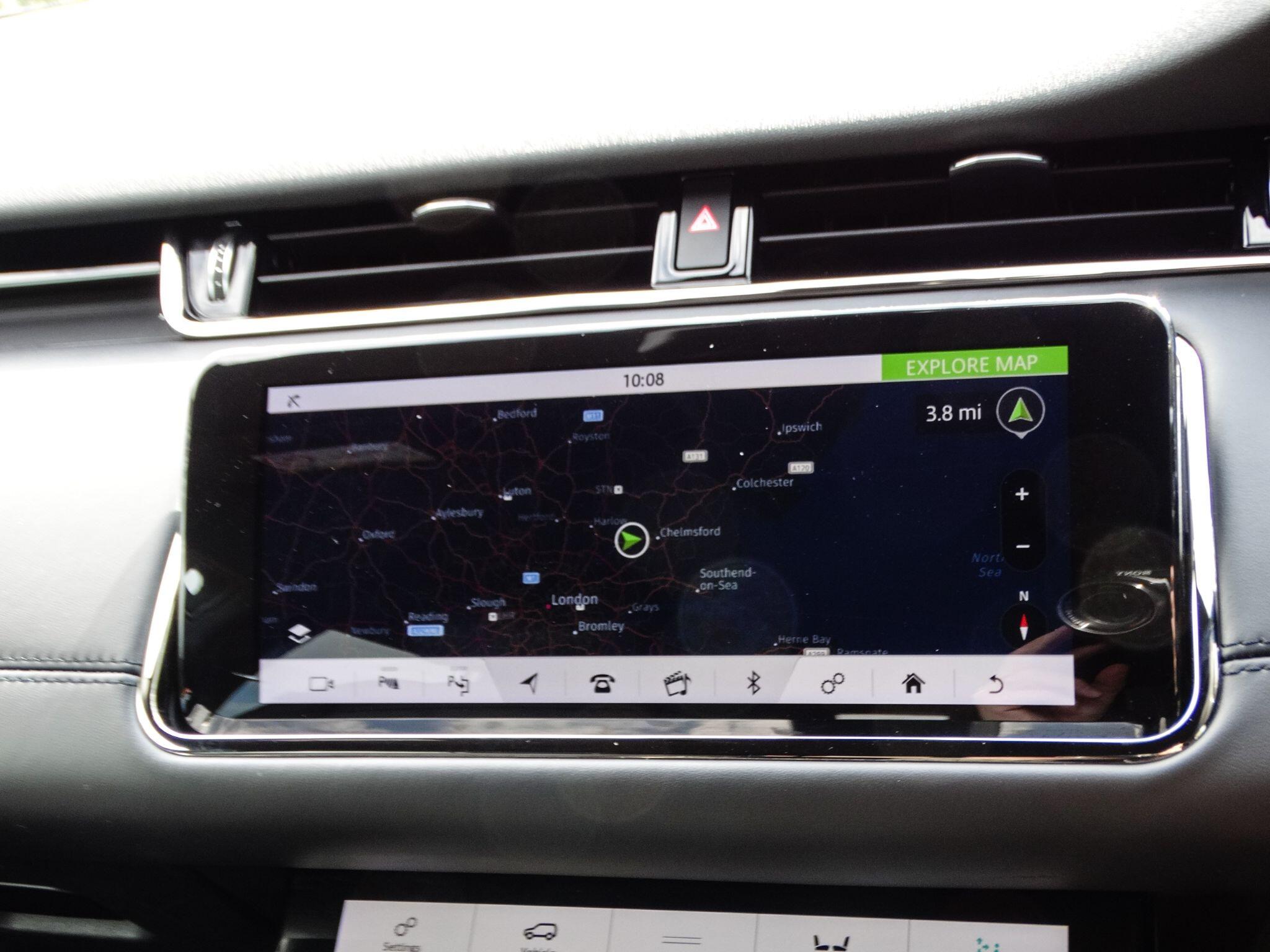 Land Rover Range Rover Evoque view 19