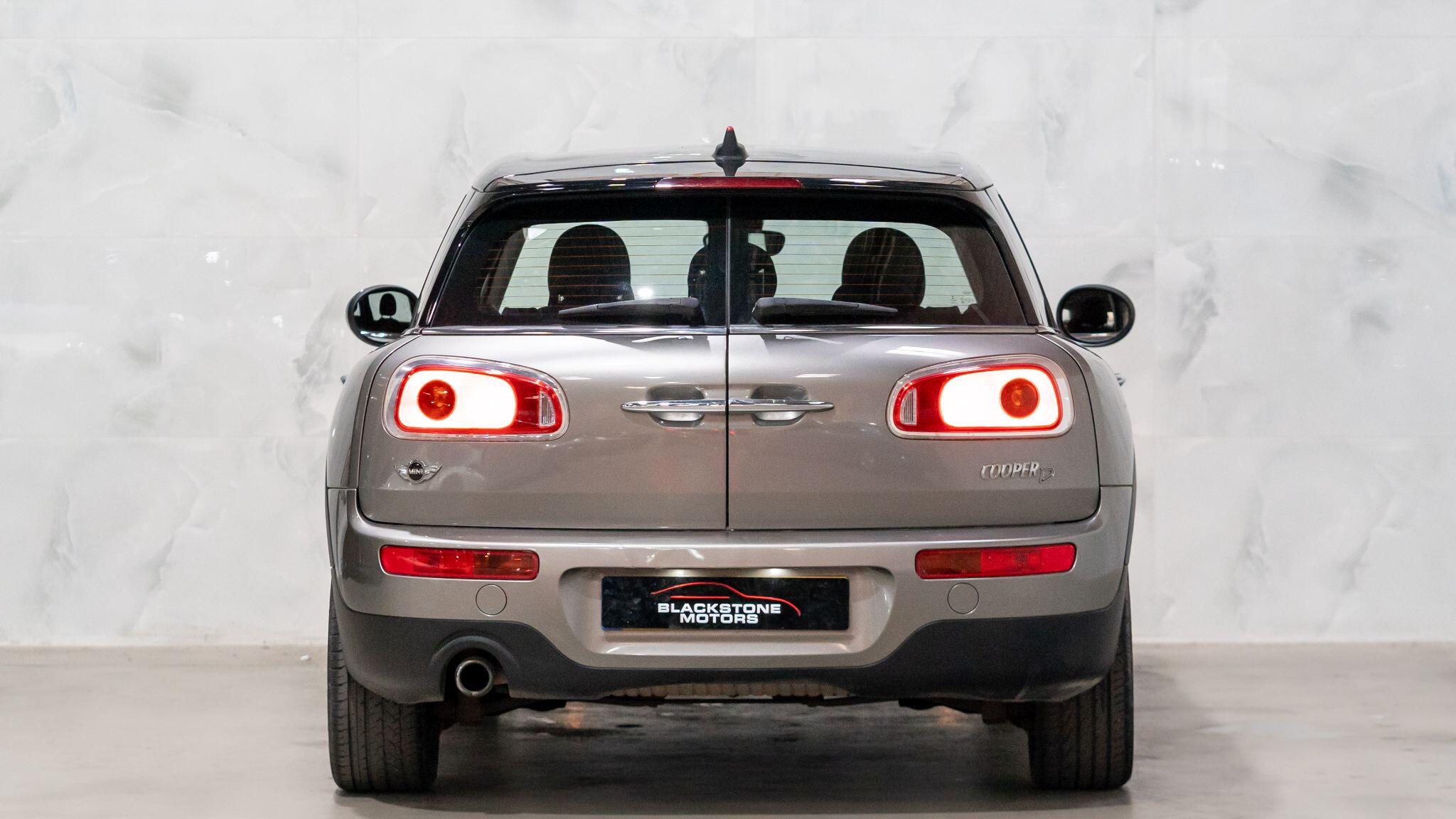 Mini Clubman view 6