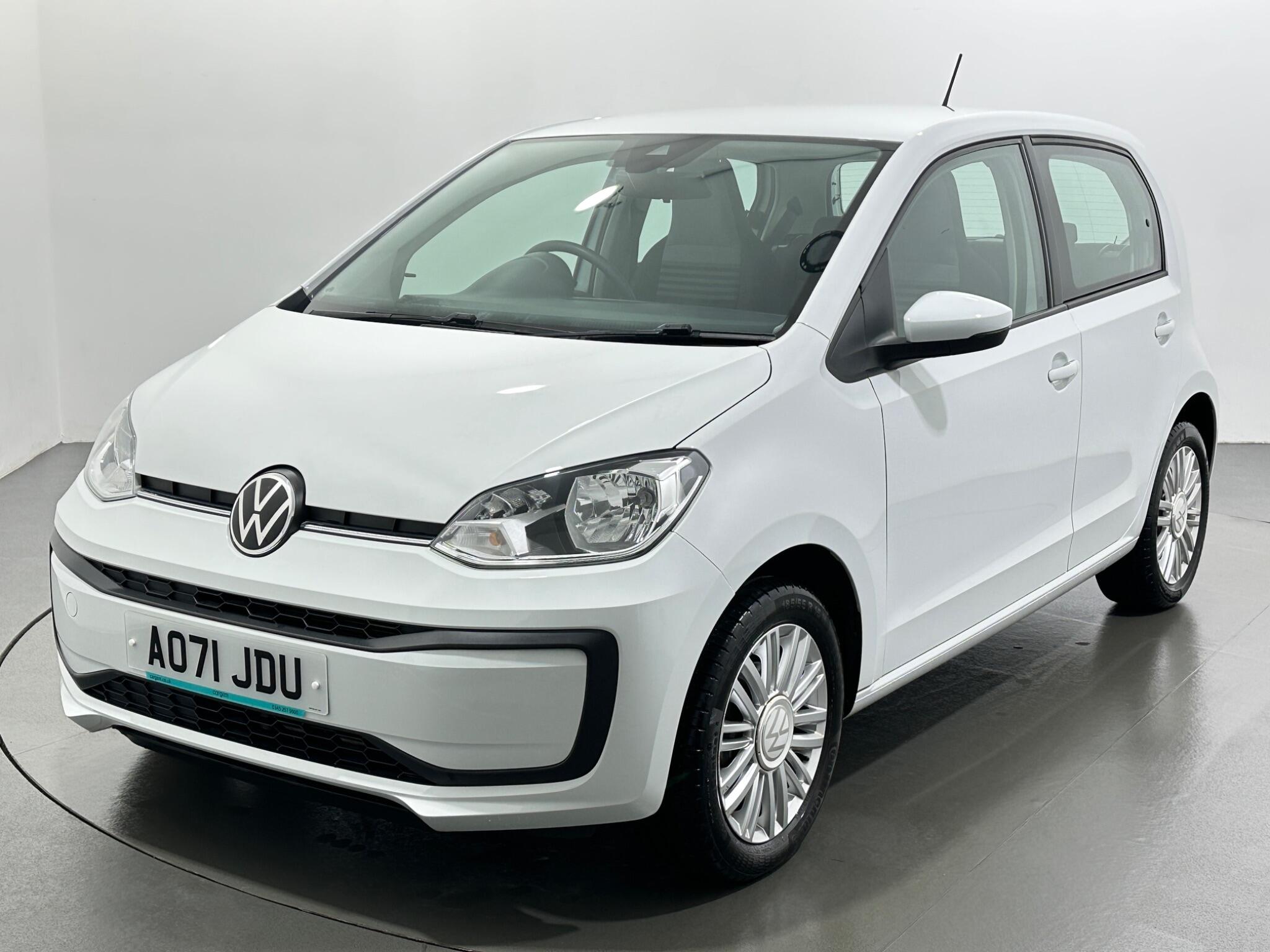 Volkswagen Up! view 4
